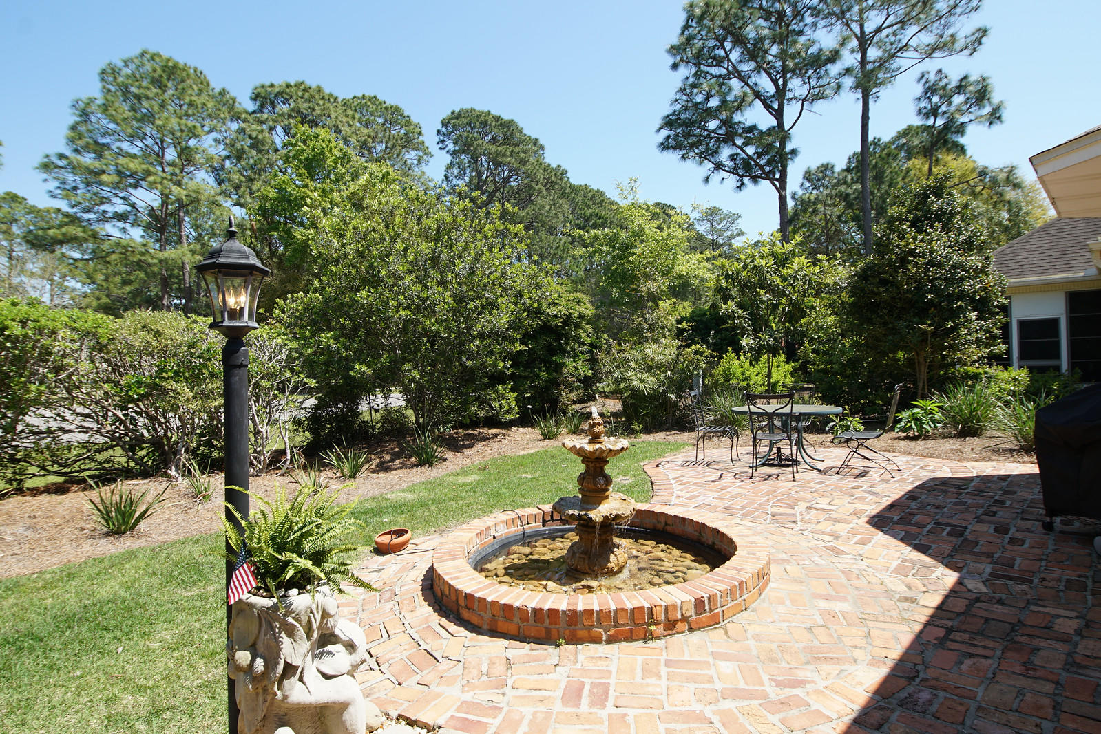 OAKMONT PLACE - Residential