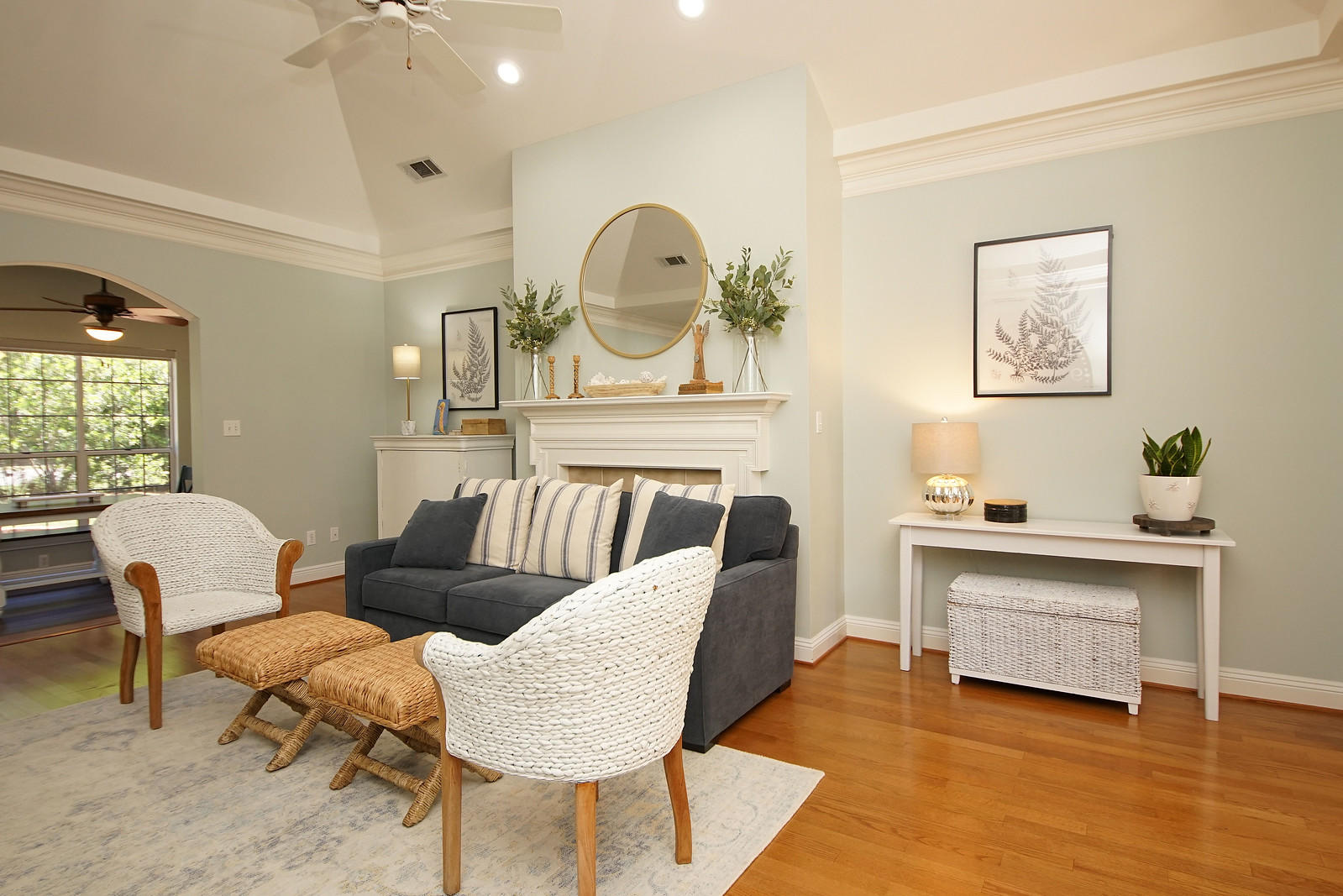 OAKMONT PLACE - Residential