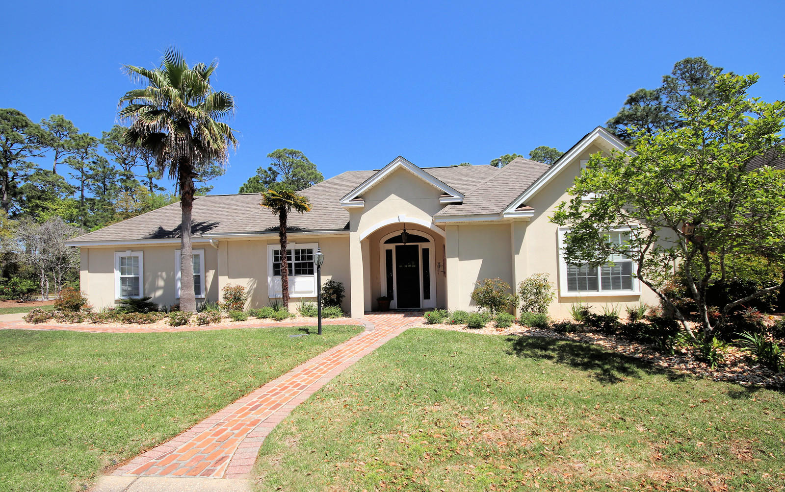 OAKMONT PLACE - Residential