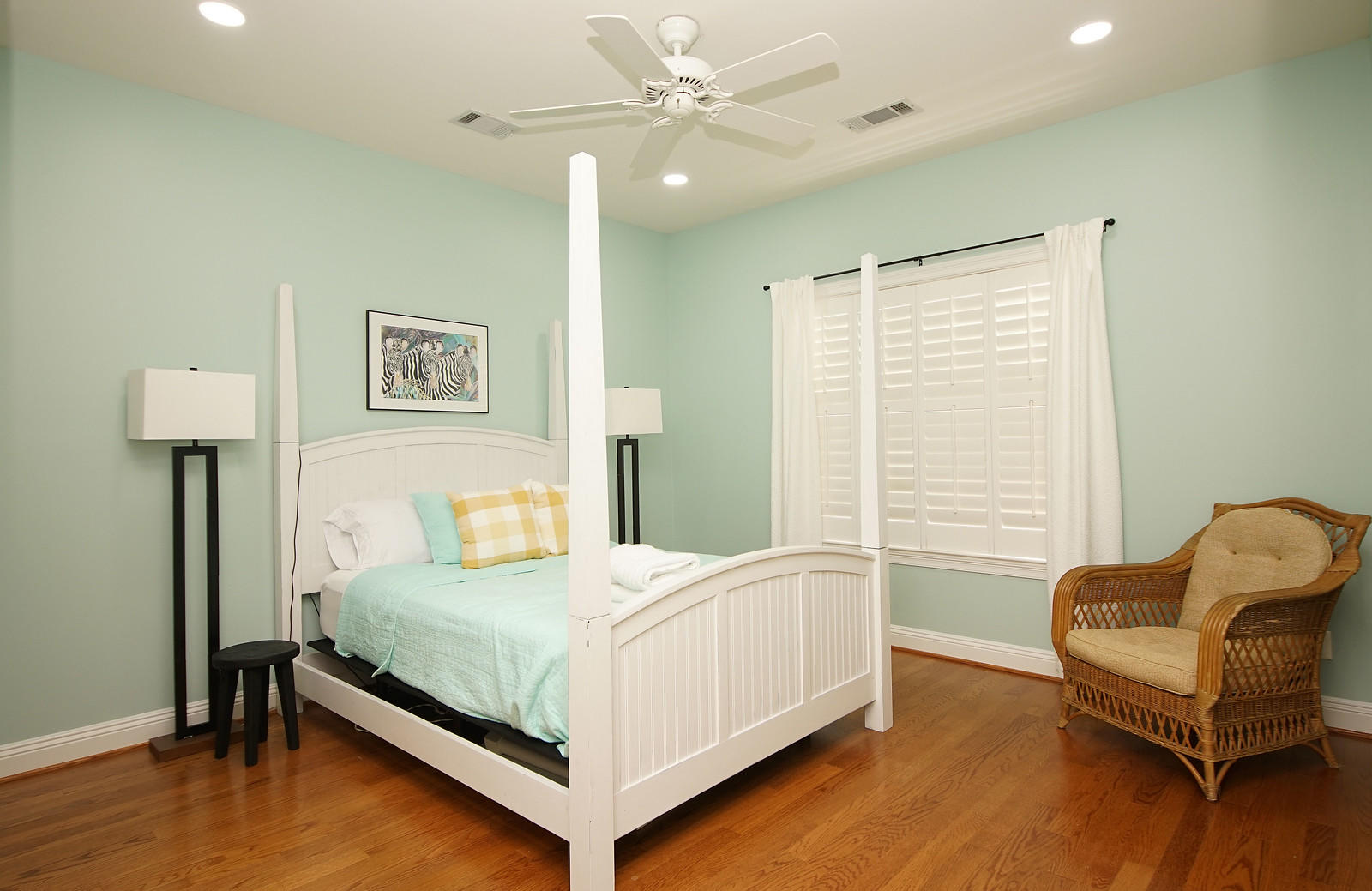 OAKMONT PLACE - Residential