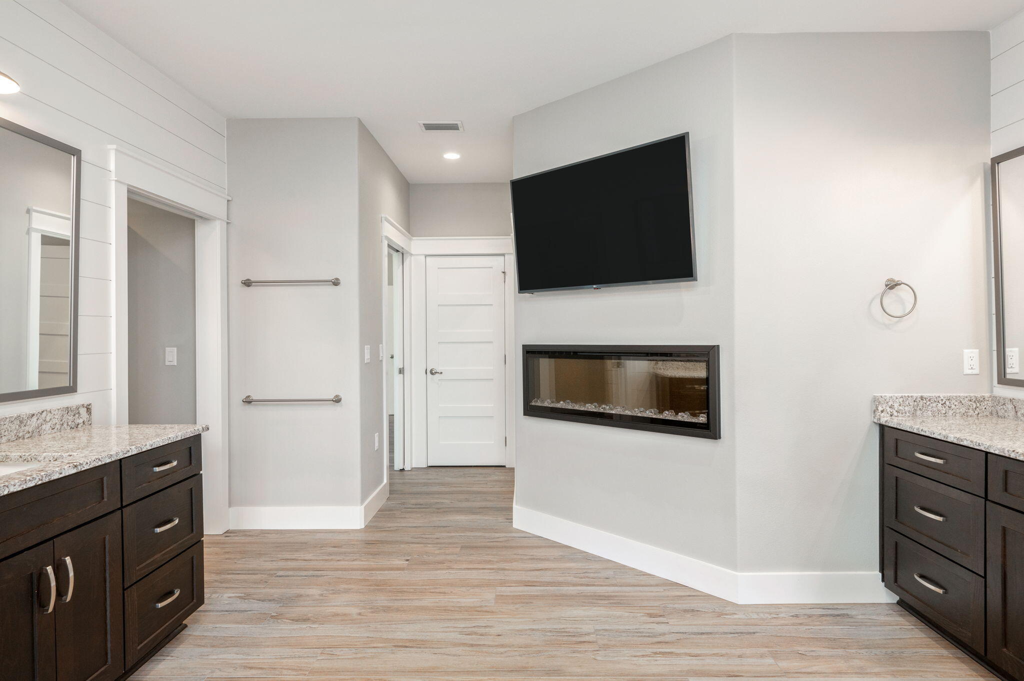 WATKINS COVE - Residential