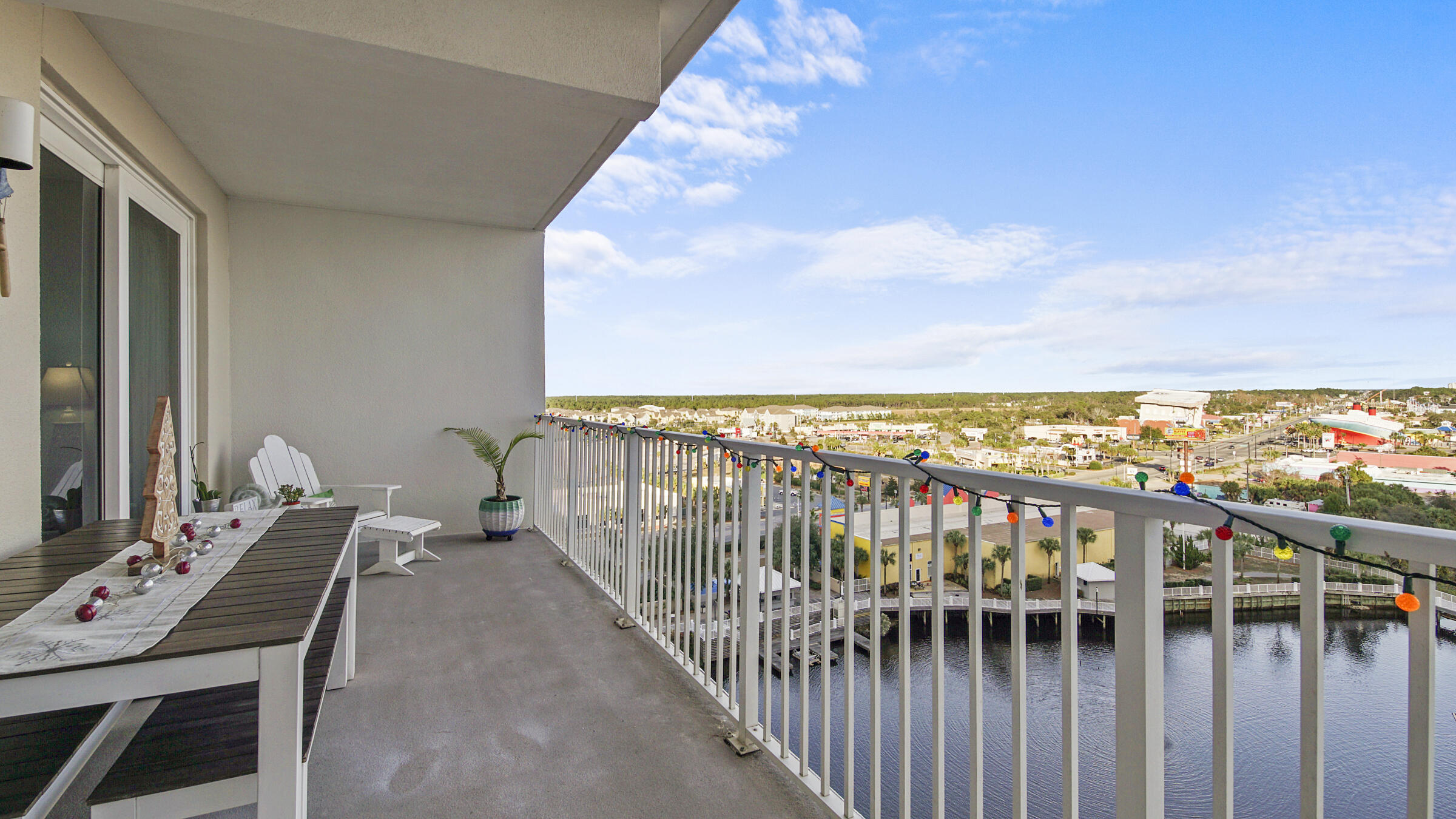 Laketown Wharf - Residential