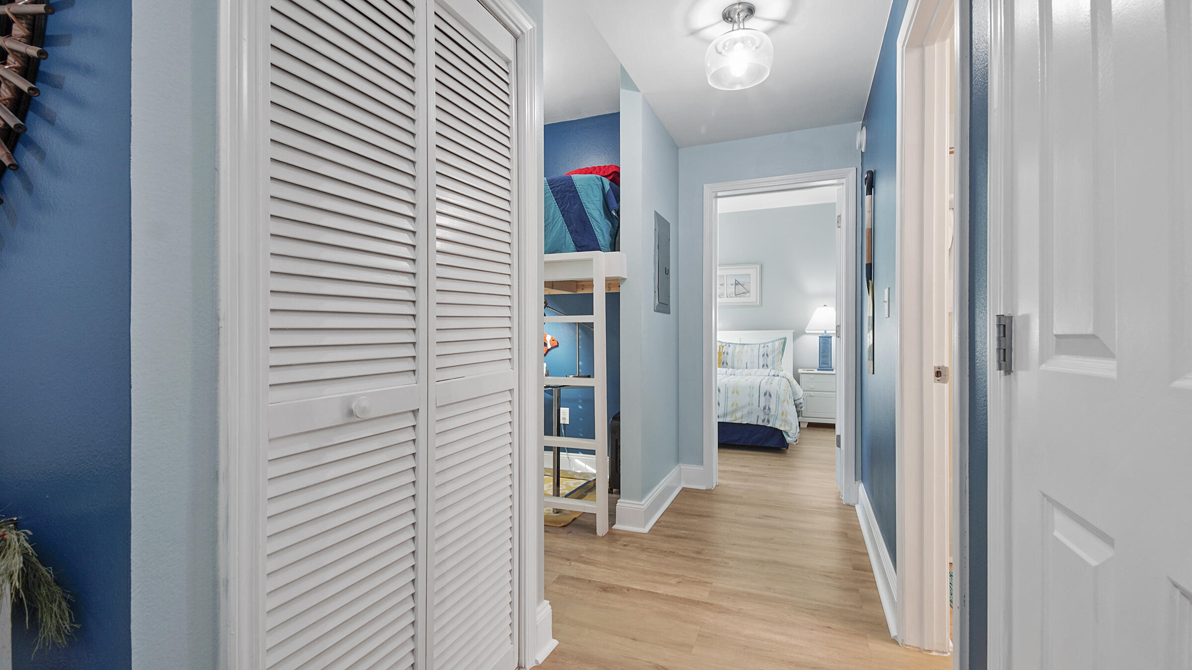 Laketown Wharf - Residential