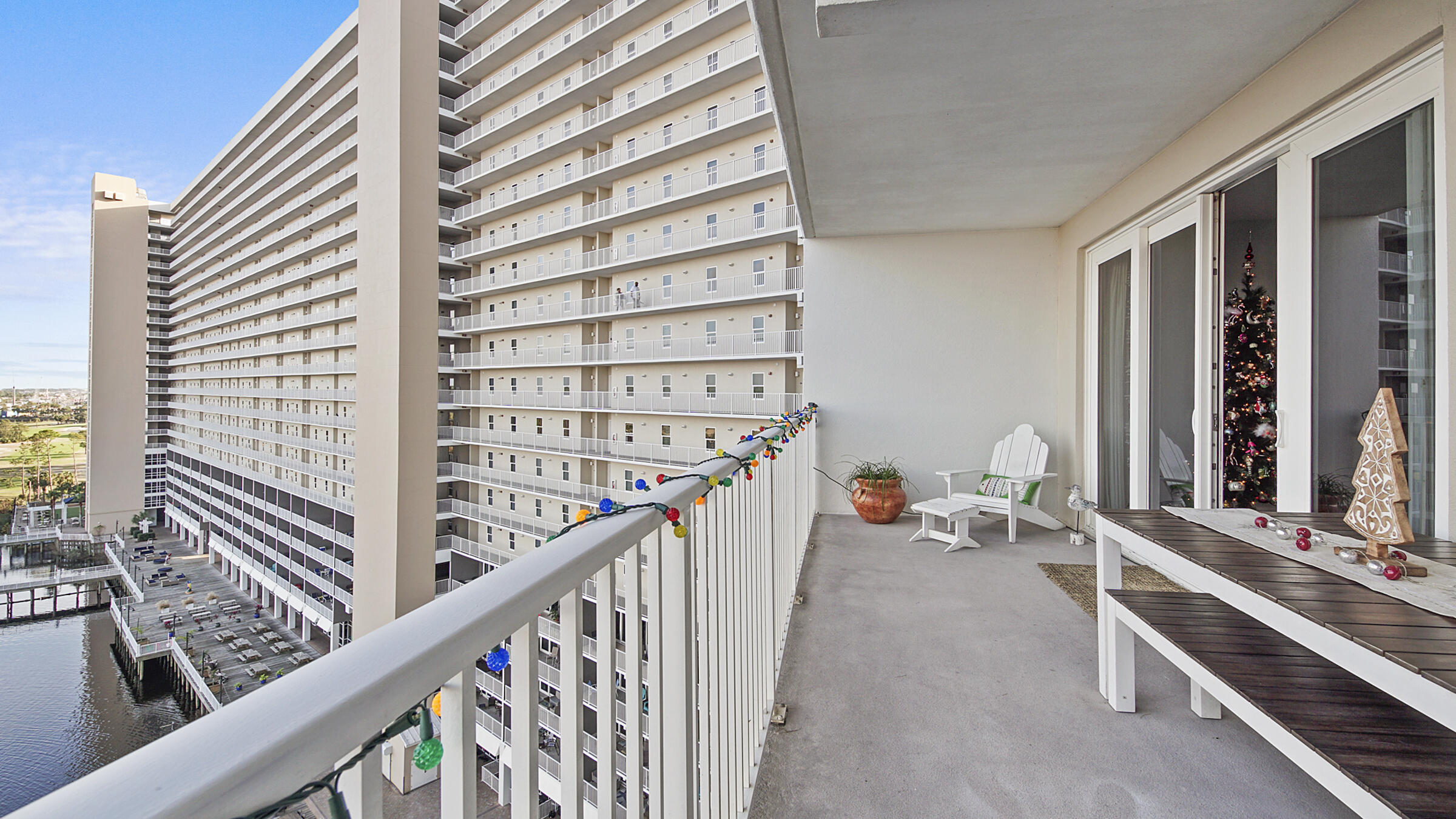 Laketown Wharf - Residential