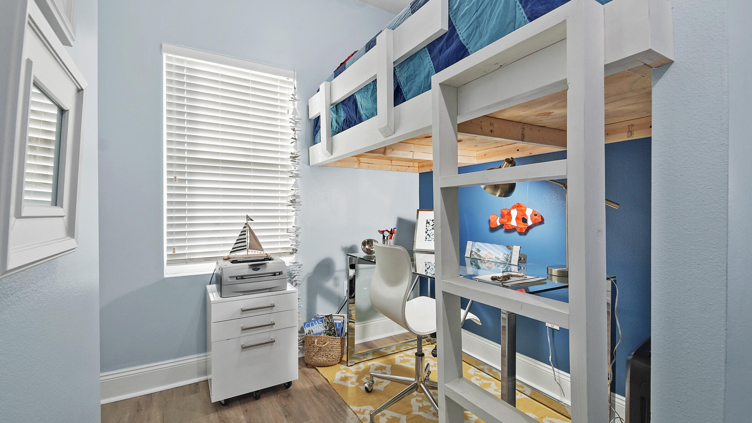 Laketown Wharf - Residential