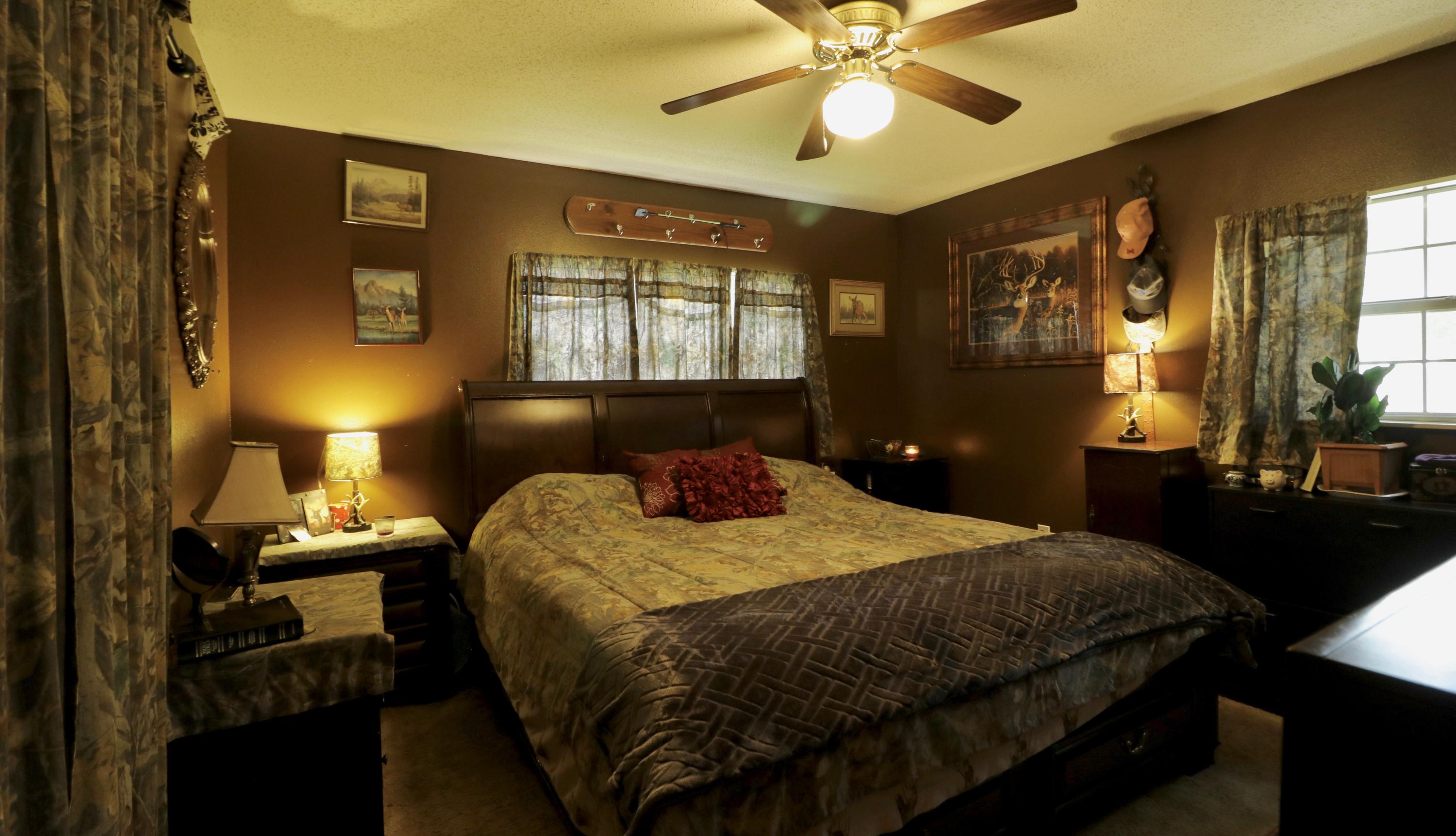 NO RECORDED SUBDIVISION - Residential