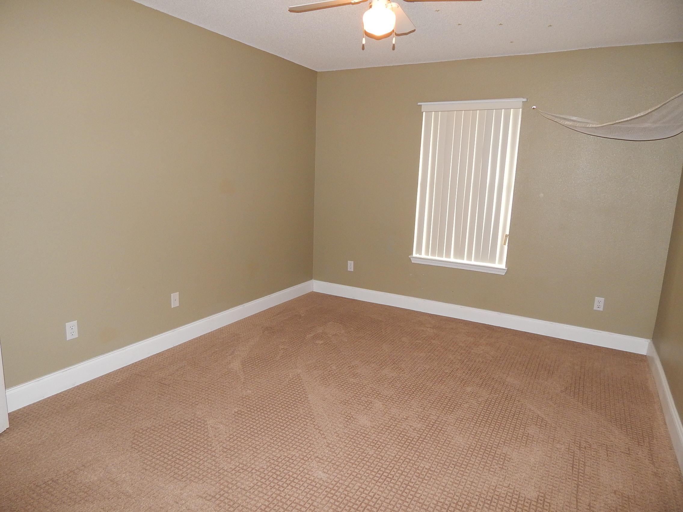 CHEROKEE BEND S/D - Residential