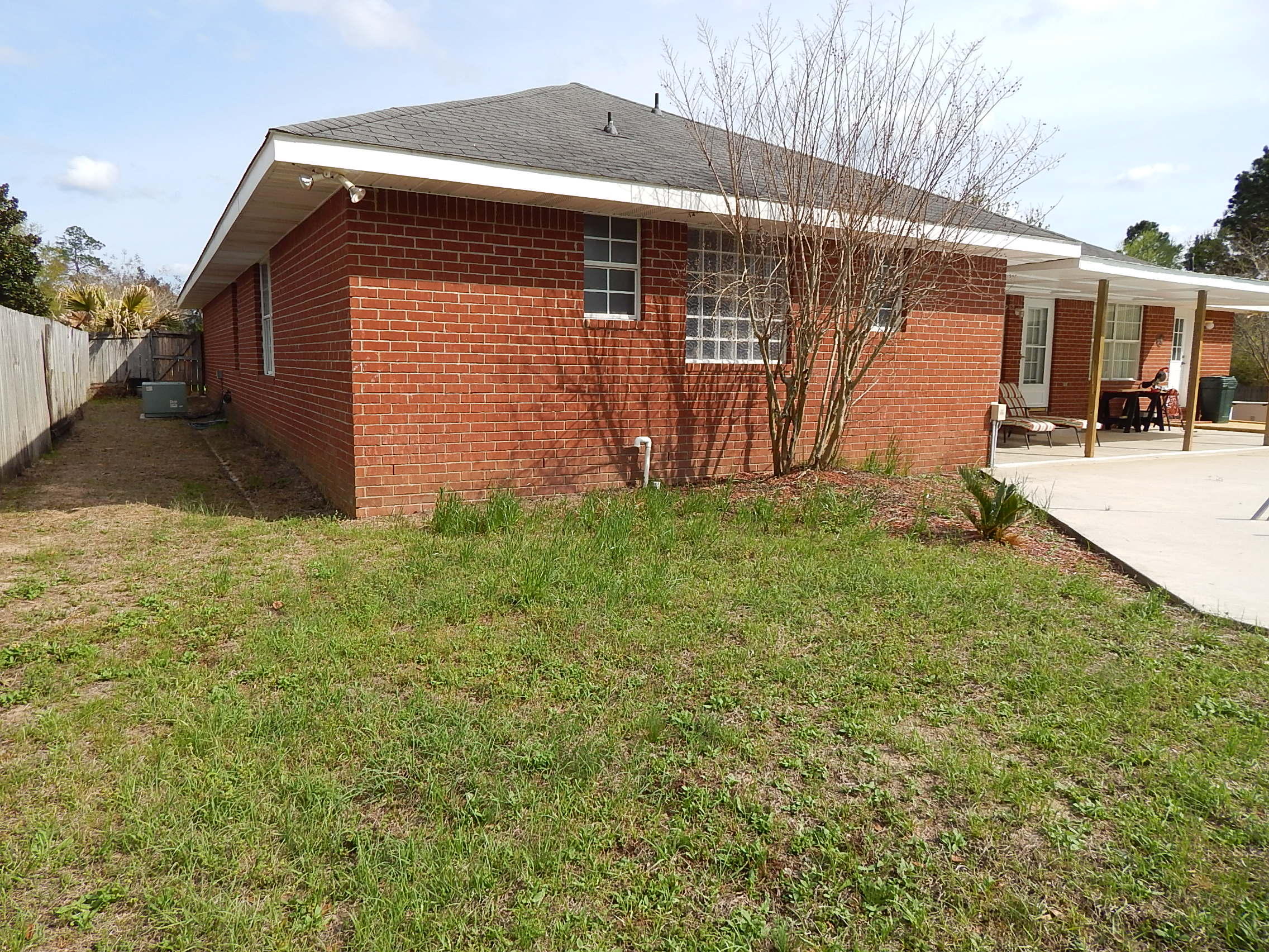 CHEROKEE BEND S/D - Residential