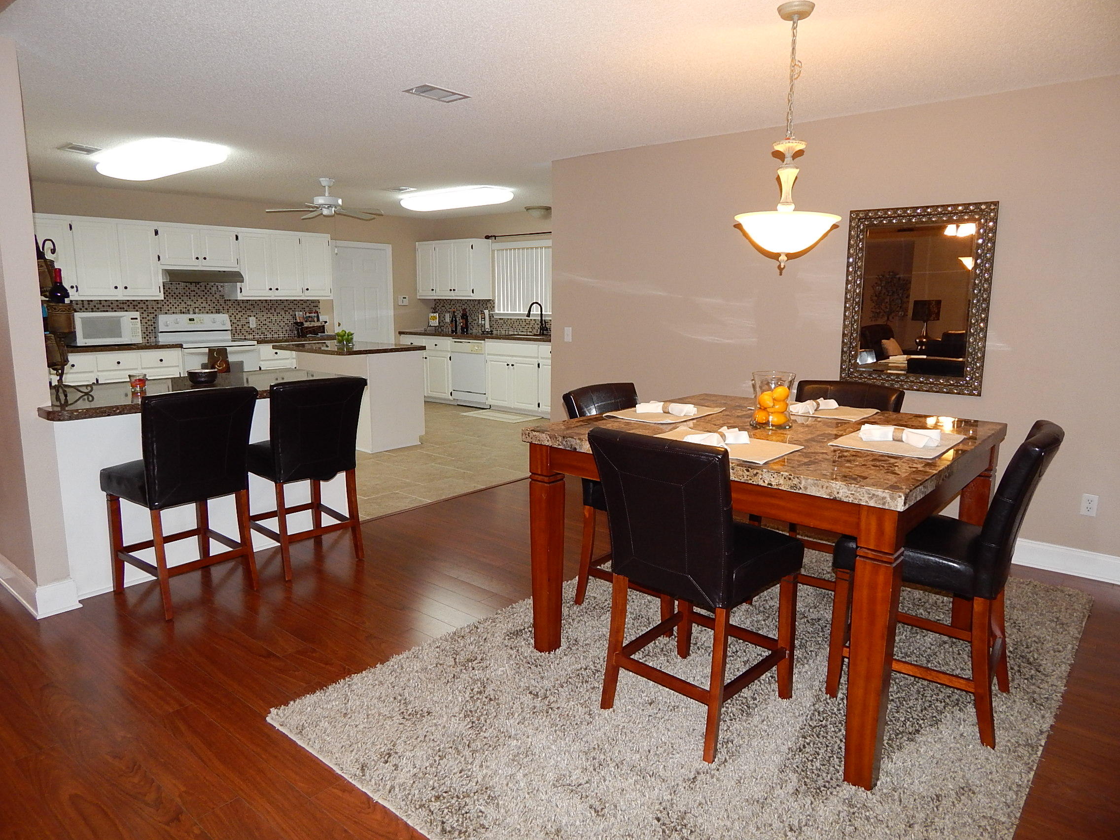 CHEROKEE BEND S/D - Residential