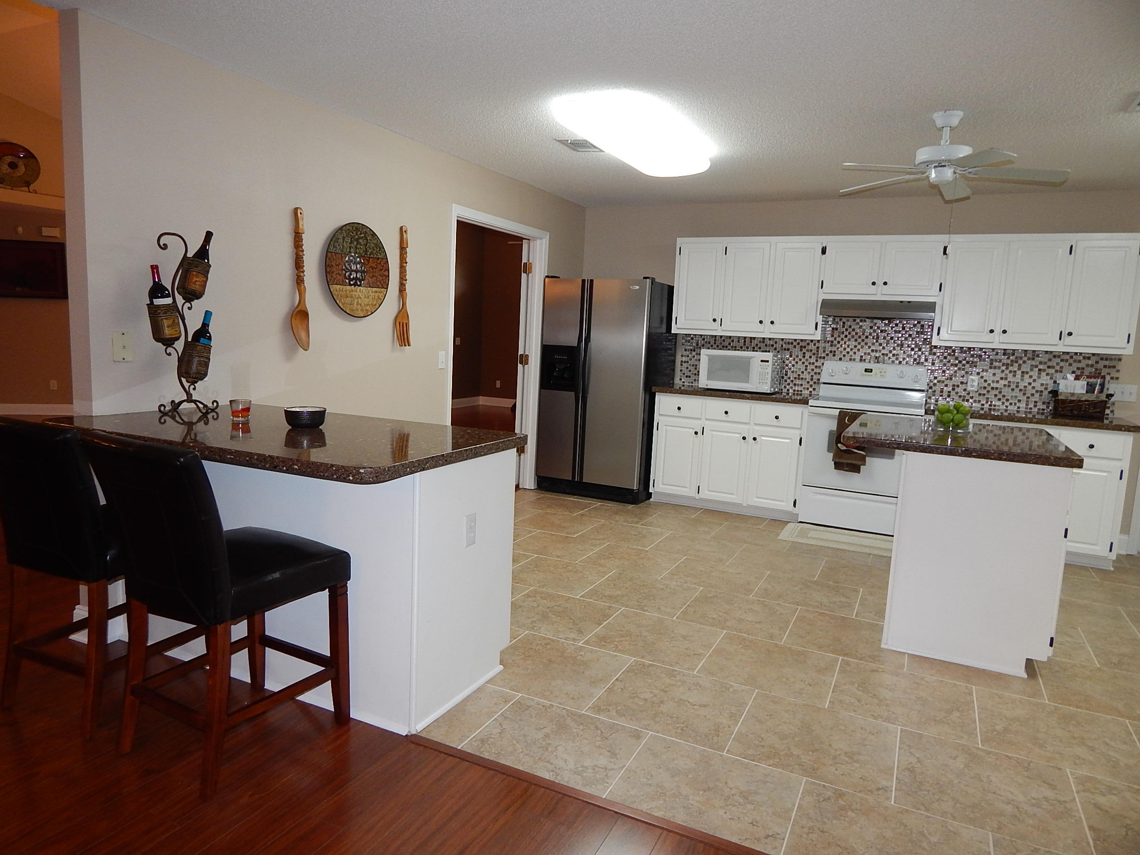 CHEROKEE BEND S/D - Residential