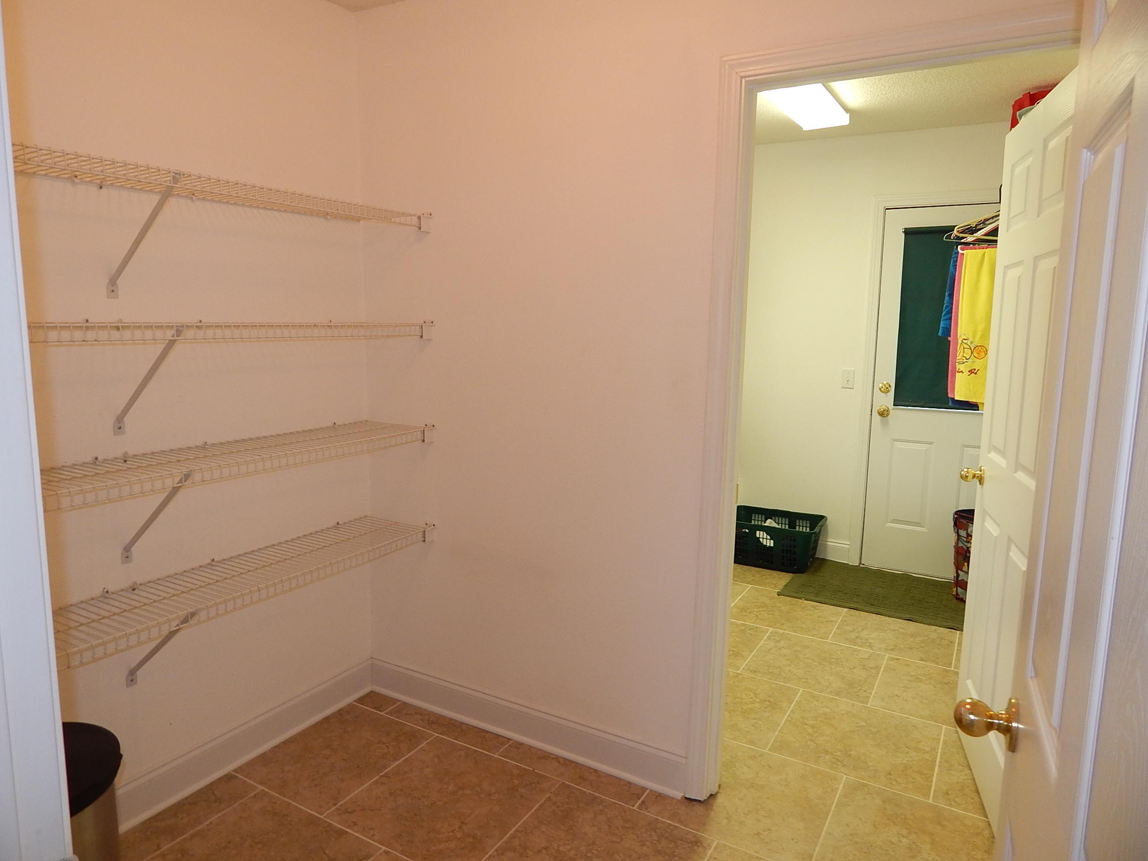 CHEROKEE BEND S/D - Residential