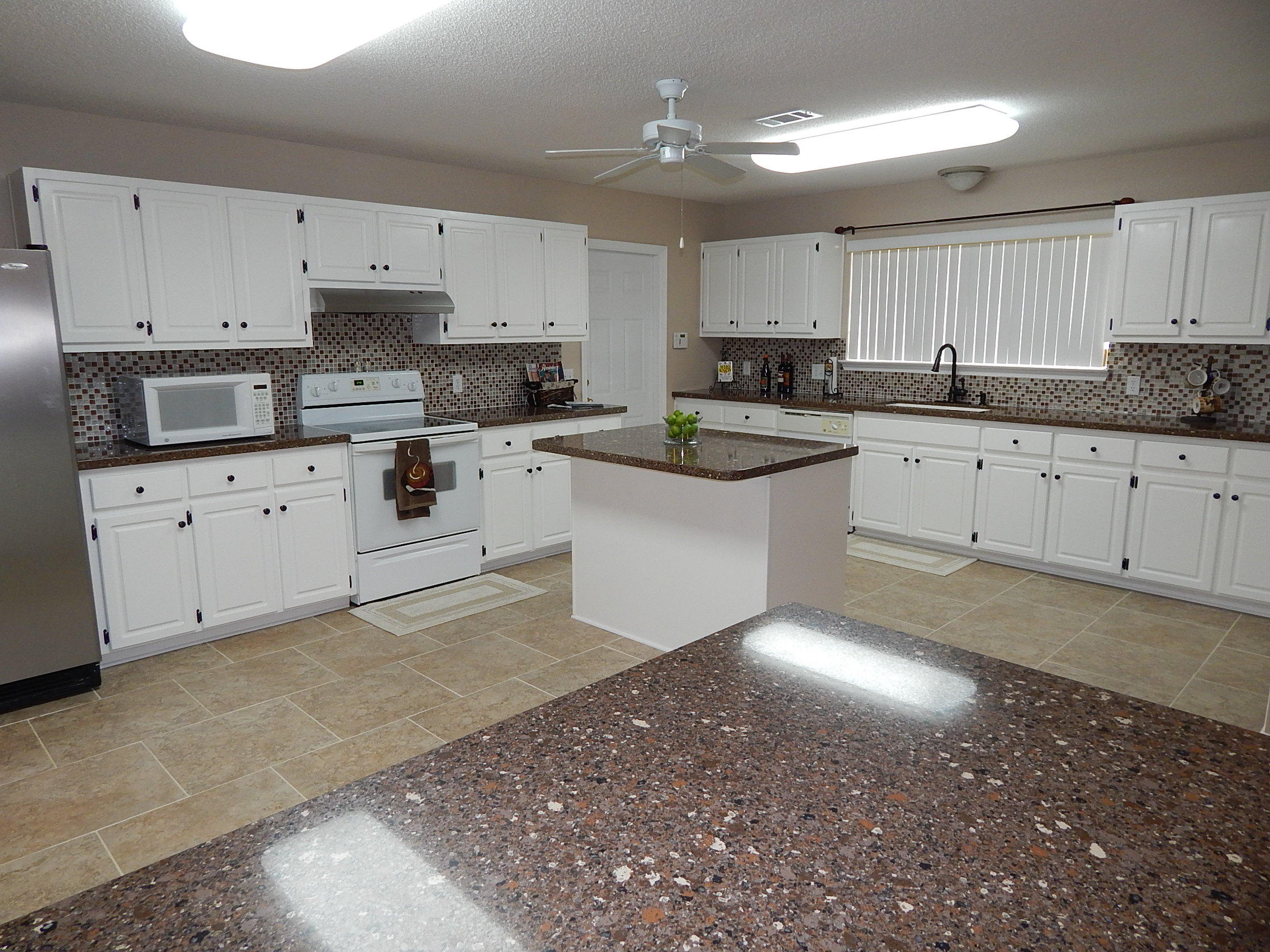 CHEROKEE BEND S/D - Residential