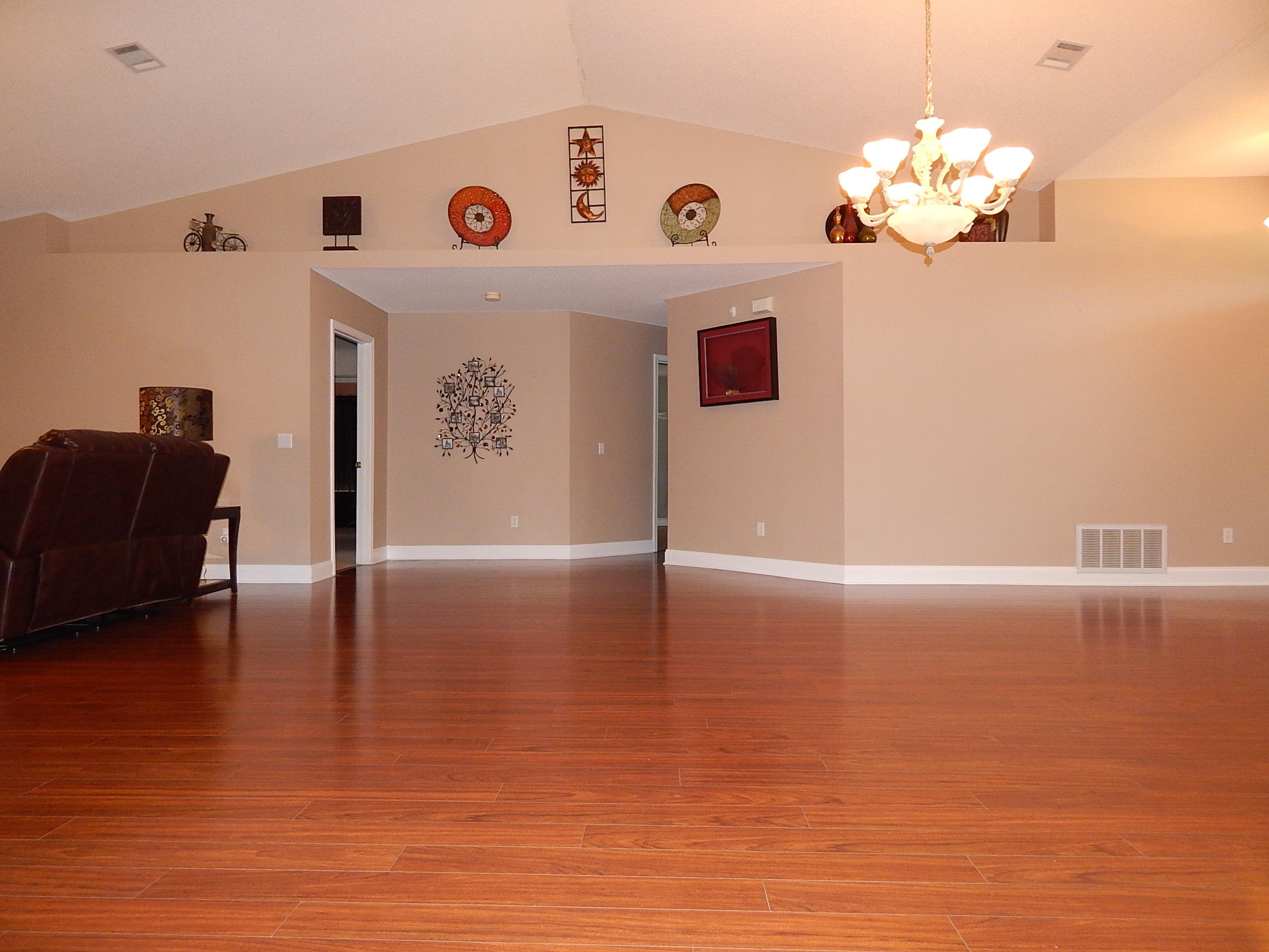 CHEROKEE BEND S/D - Residential