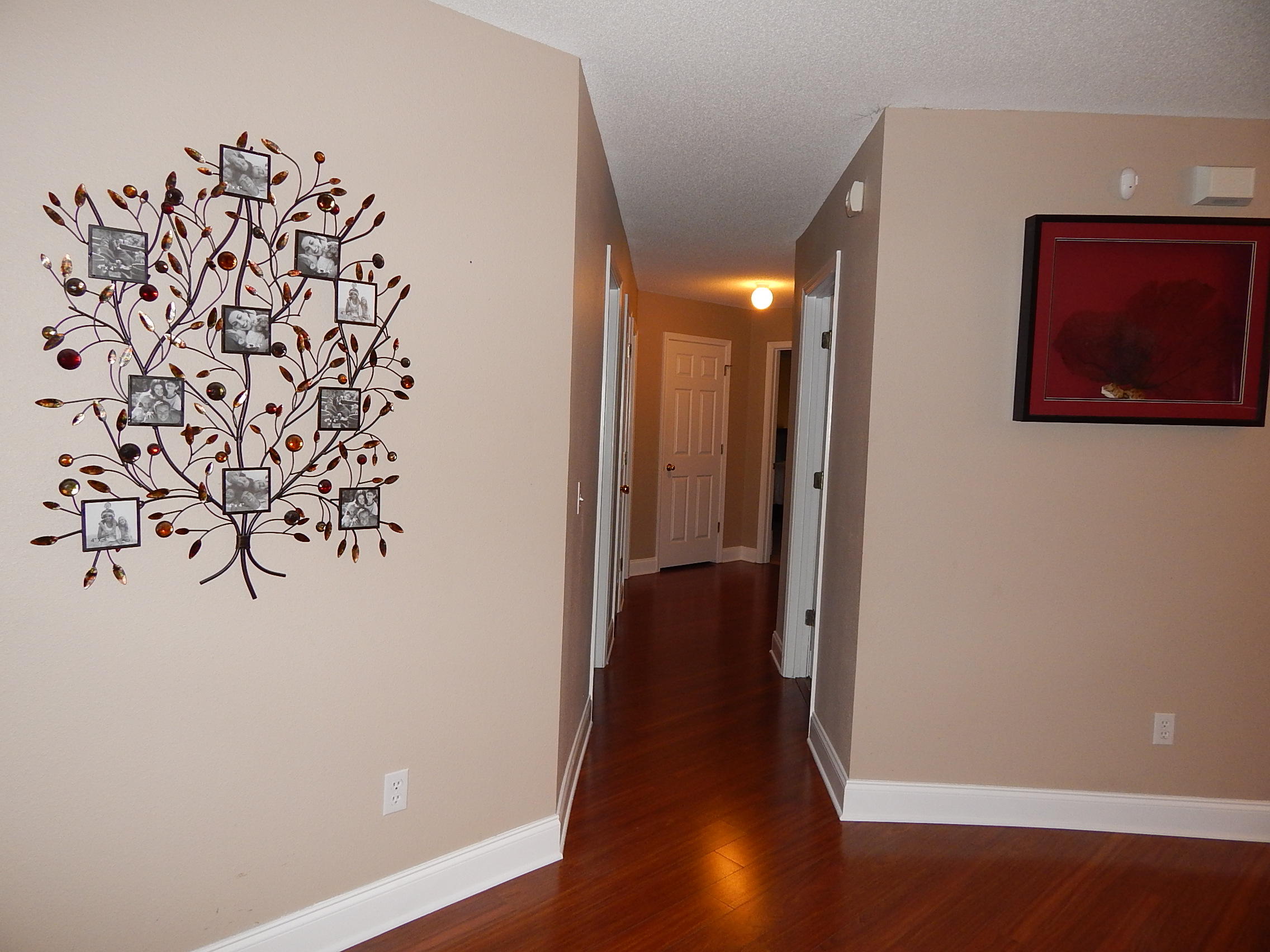 CHEROKEE BEND S/D - Residential