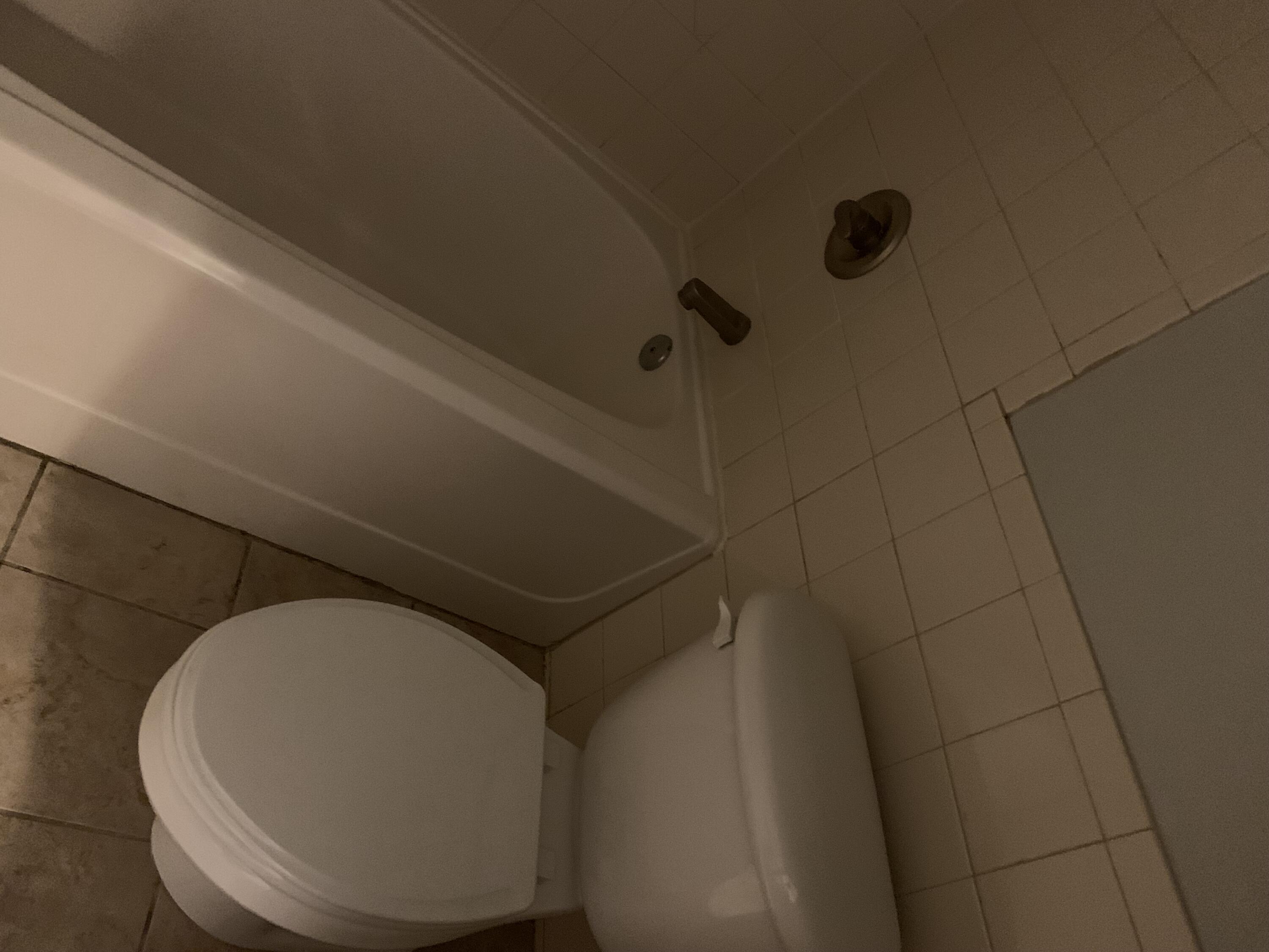 EAGLE BAY - Residential Lease