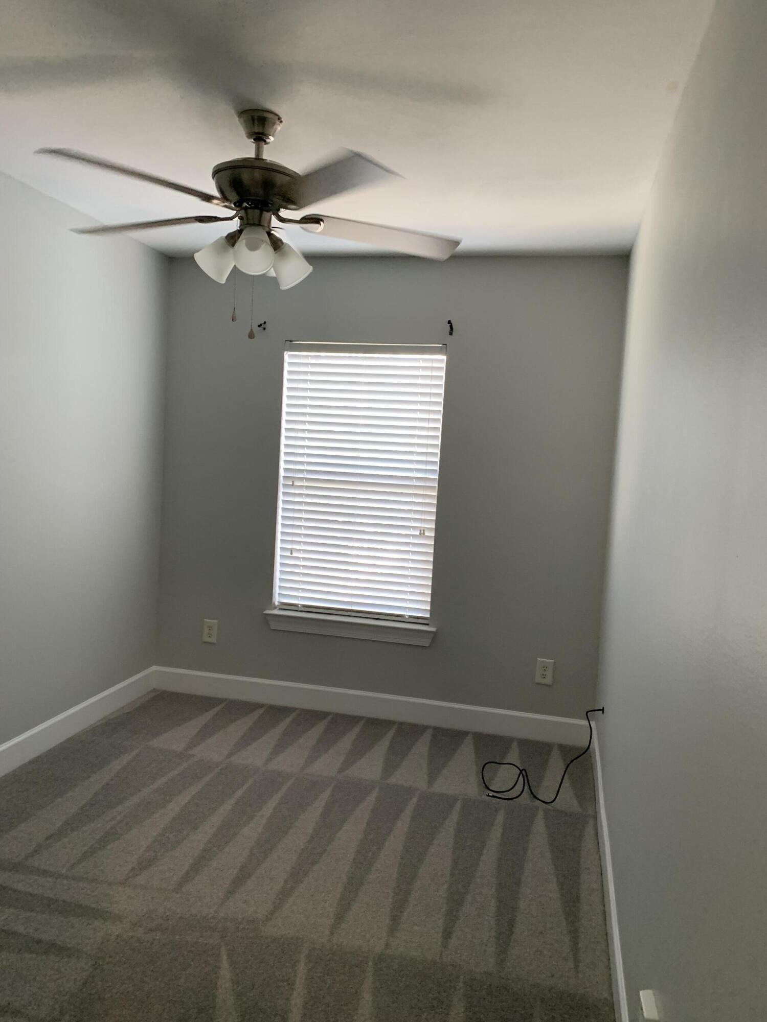 EAGLE BAY - Residential Lease