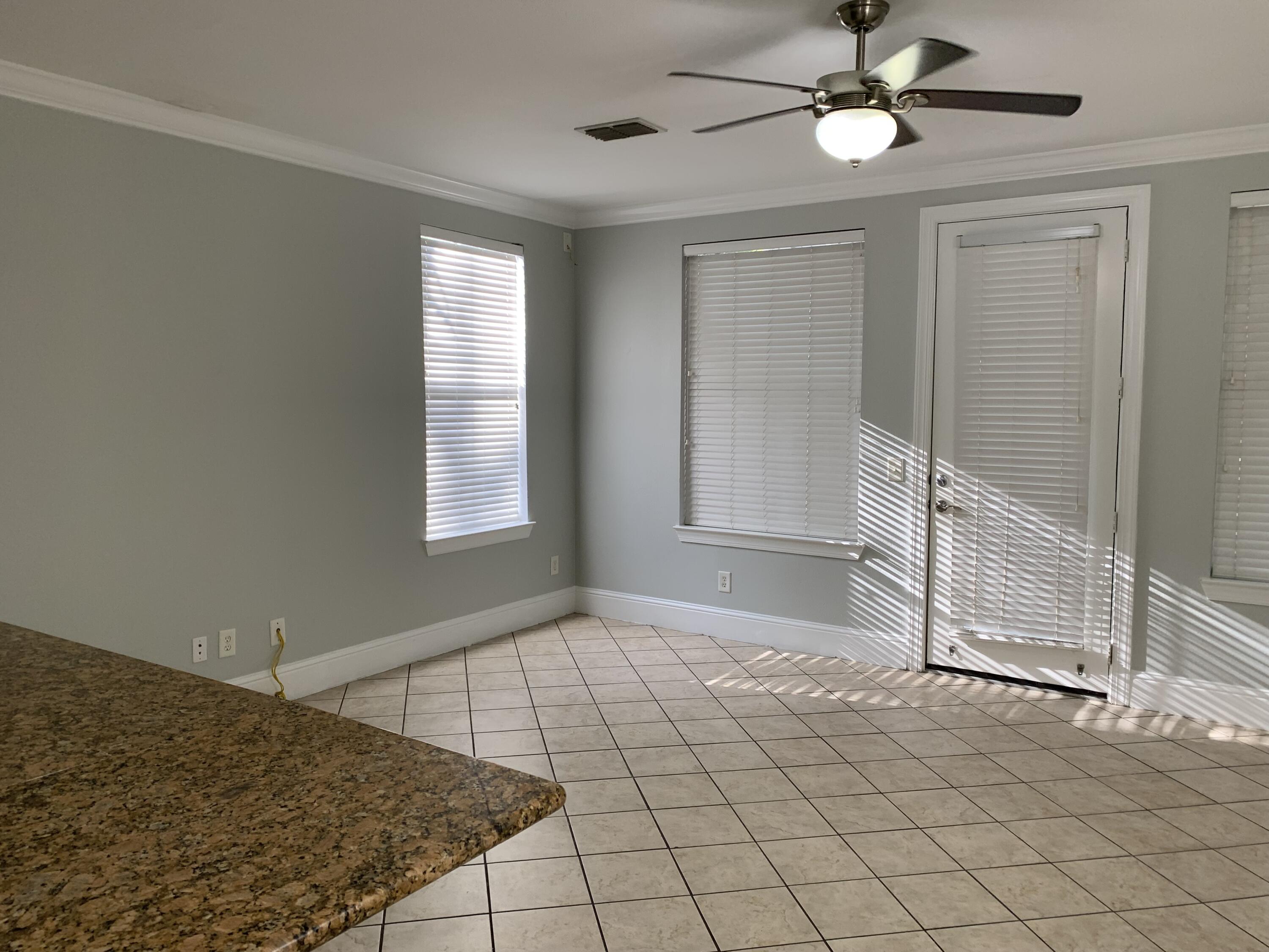 EAGLE BAY - Residential Lease