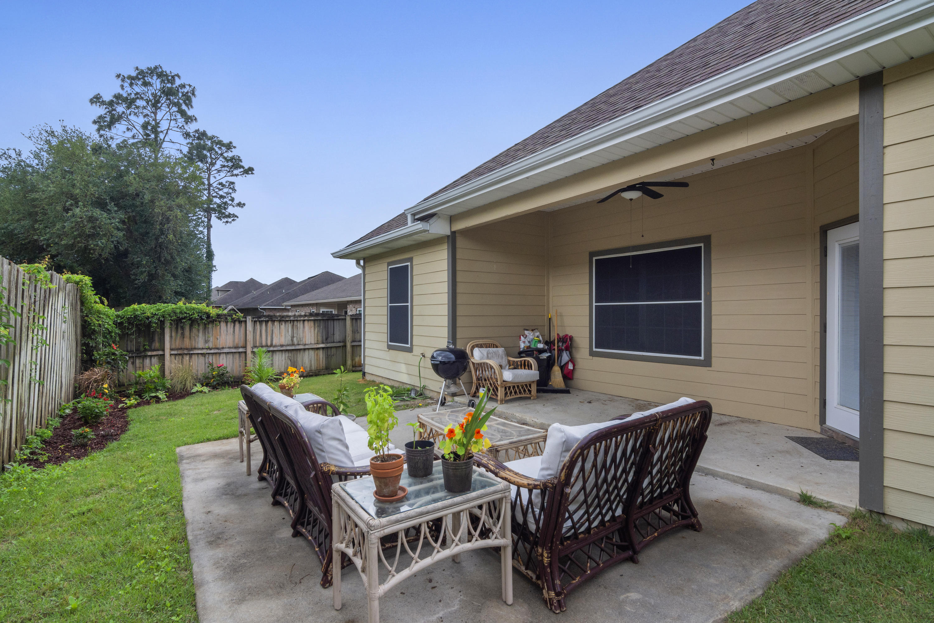 DUGGAN POND ESTATES - Residential