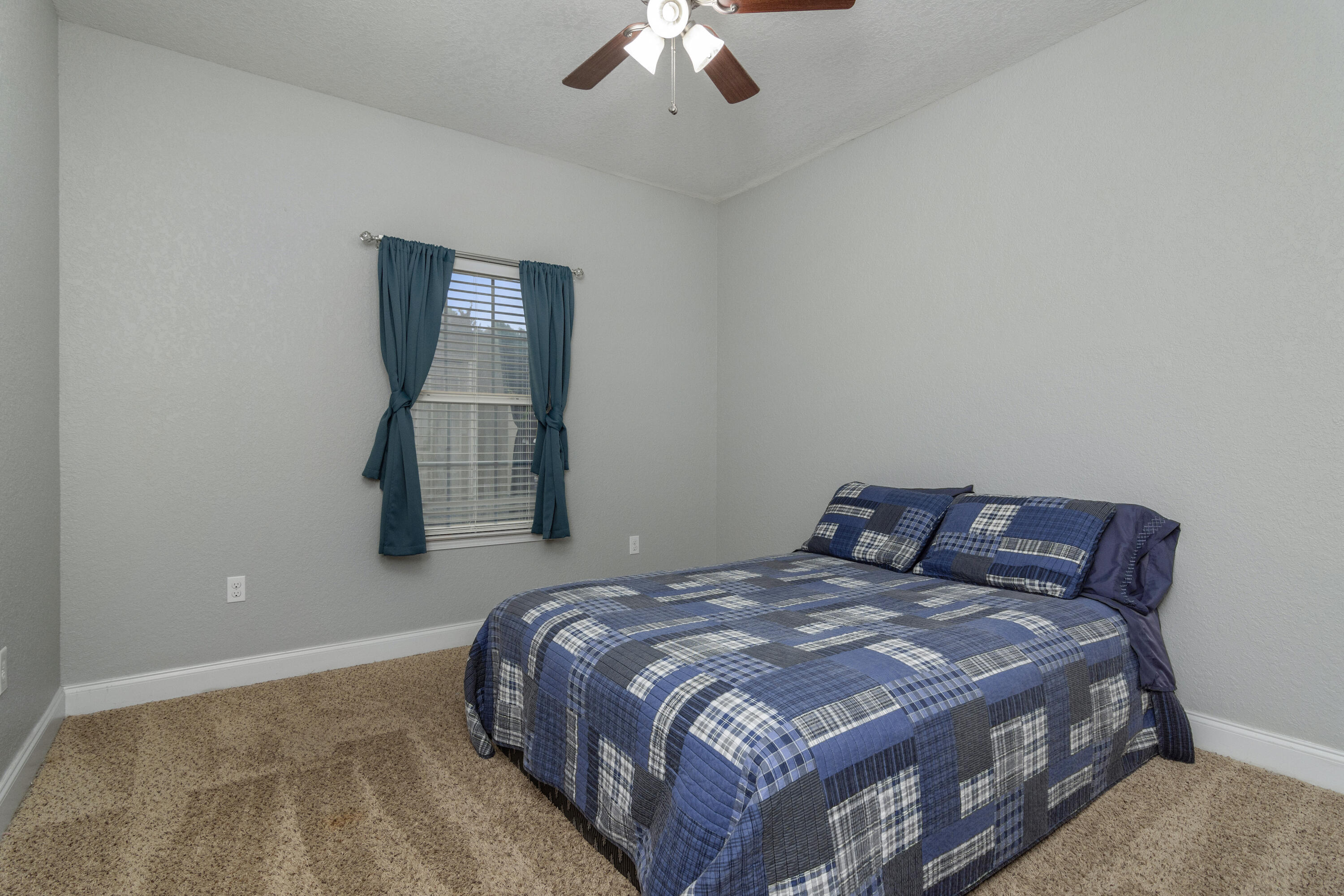 DUGGAN POND ESTATES - Residential