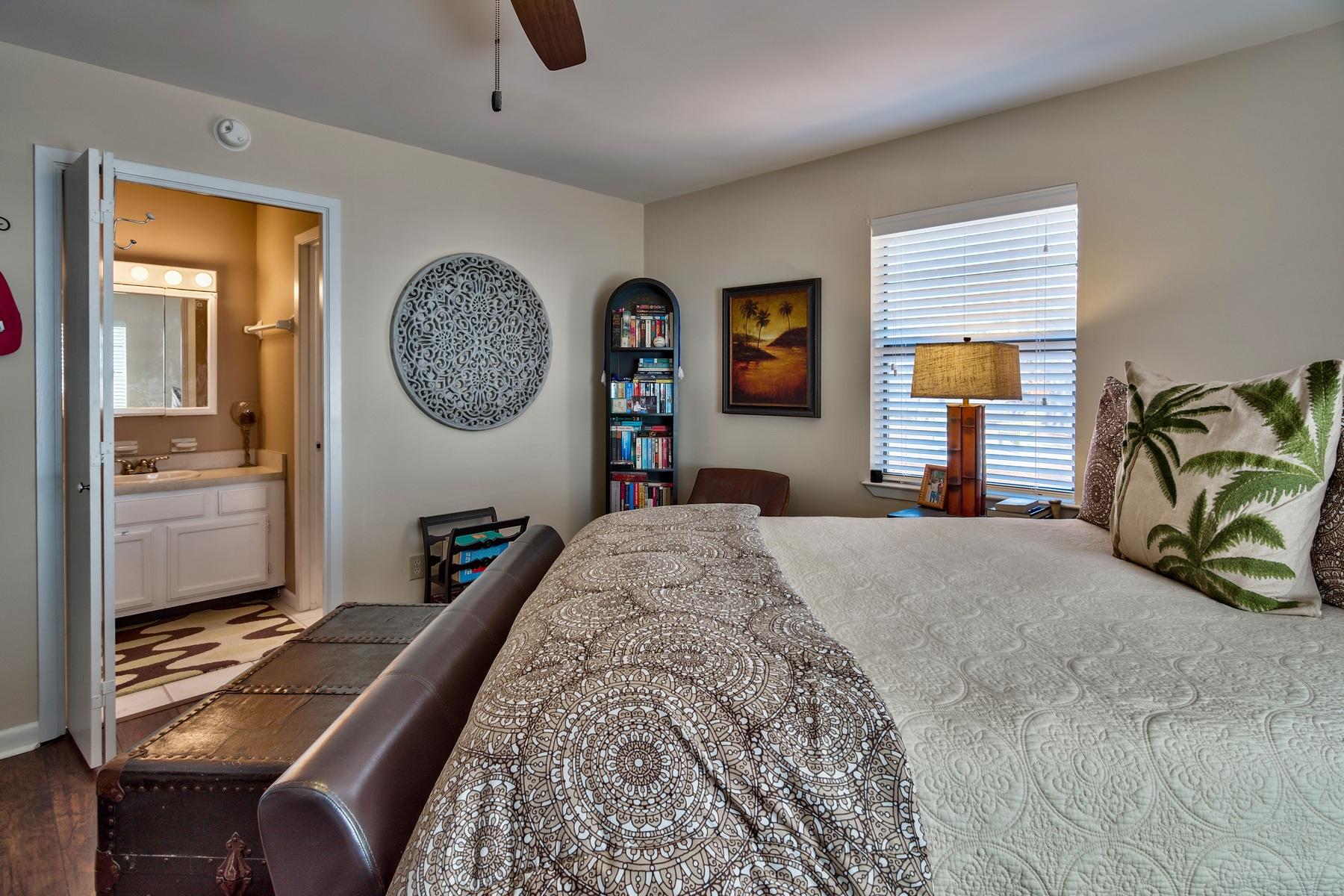 CRYSTAL BEACH - Residential