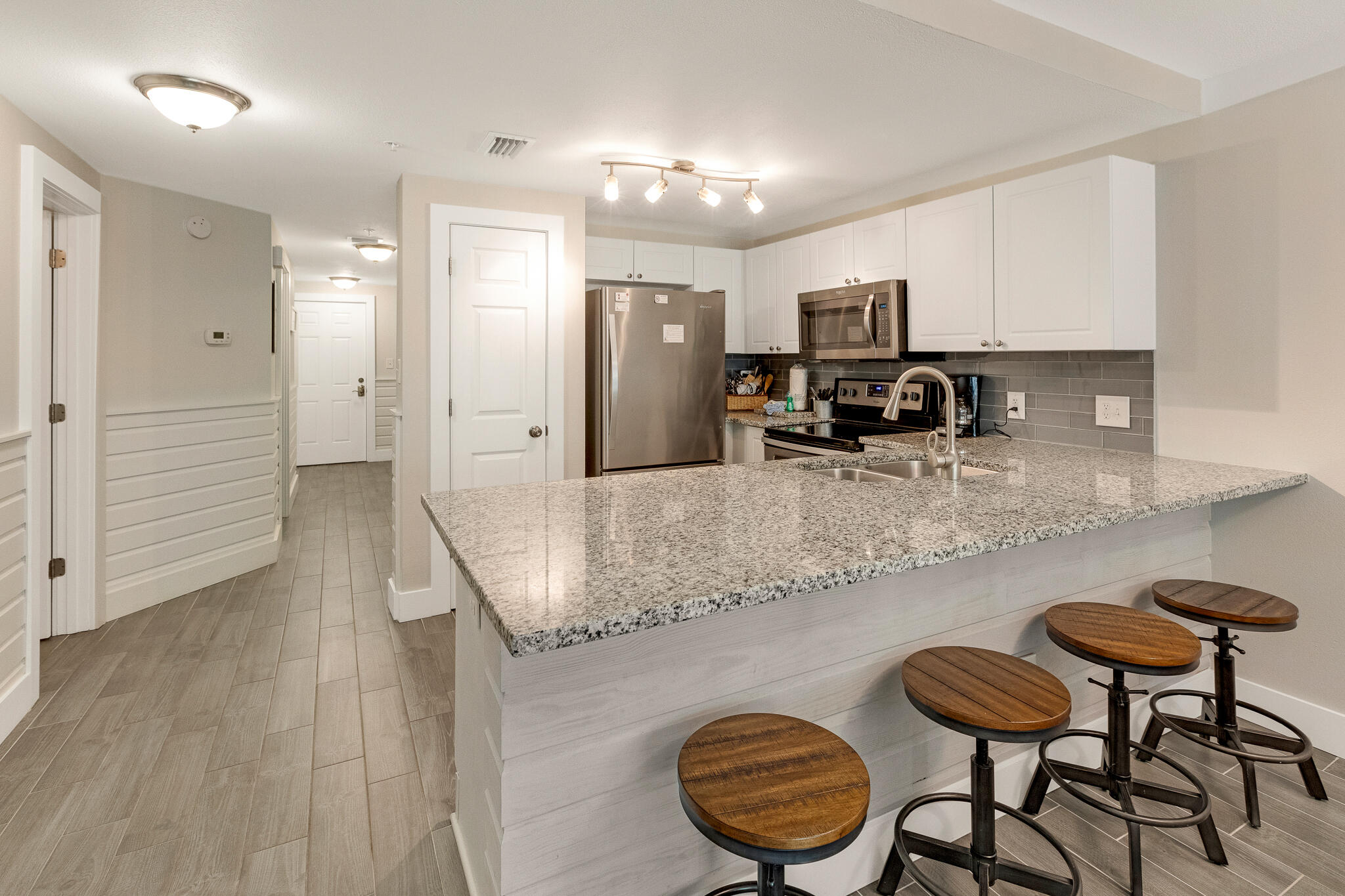 CIBONEY CONDO - Residential