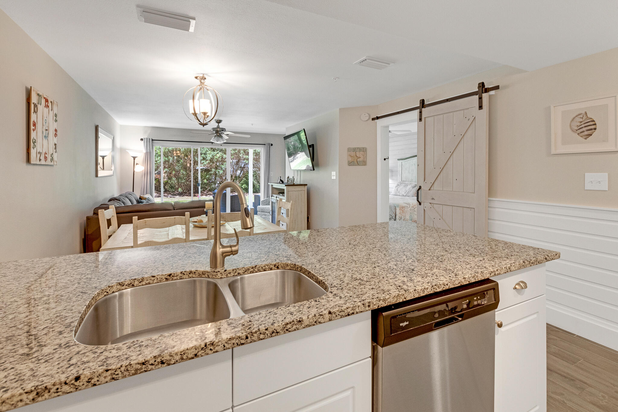 CIBONEY CONDO - Residential