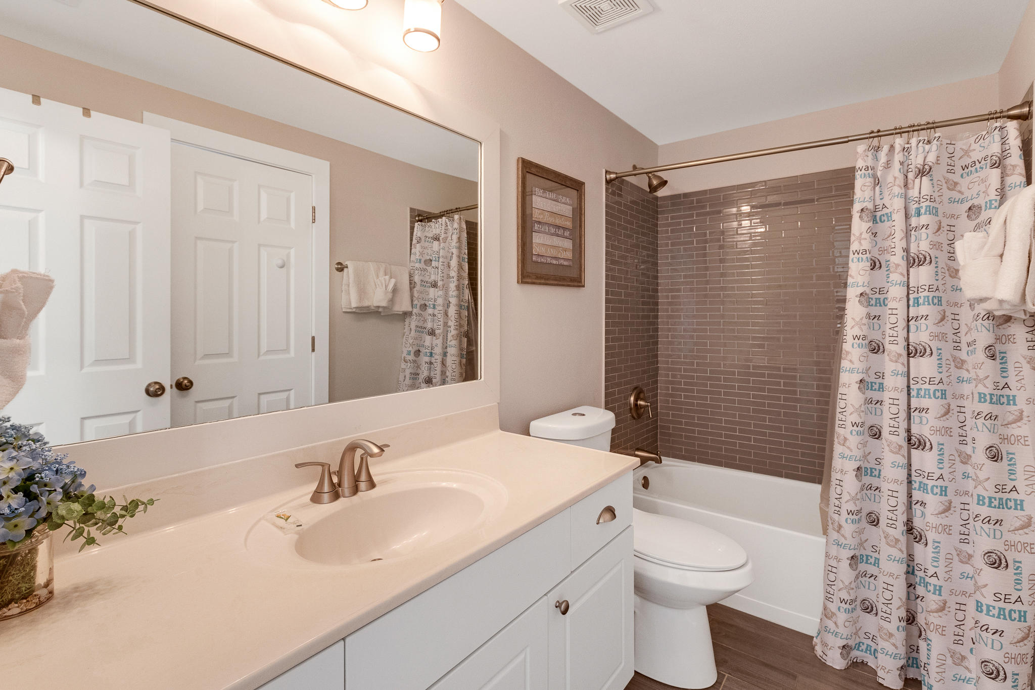 CIBONEY CONDO - Residential