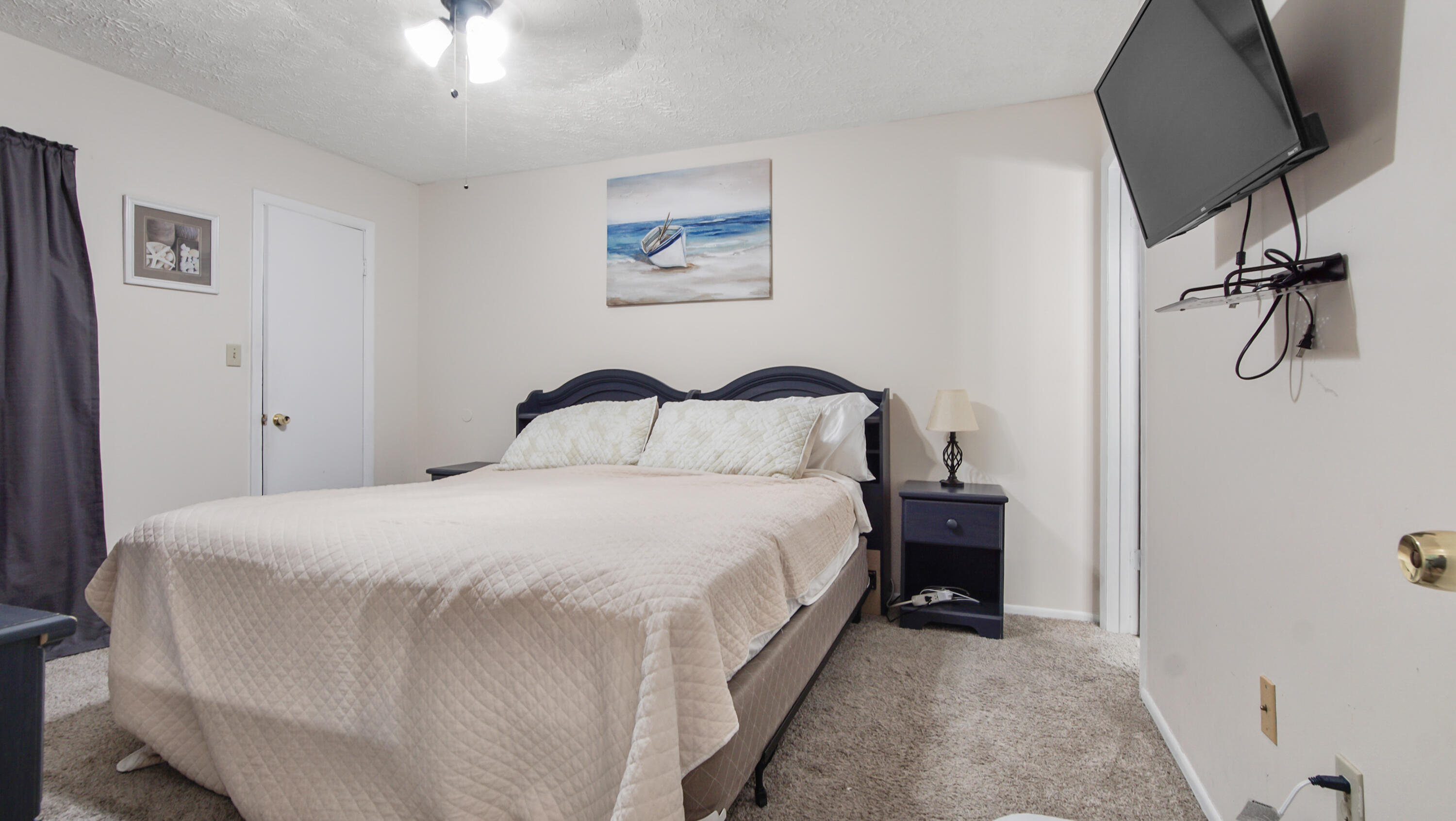 Grand Lagoon Cove Condominium - Residential