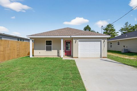 Photo of 5327 B Kervin Road, Crestview, FL 32539 (MLS # 990767)