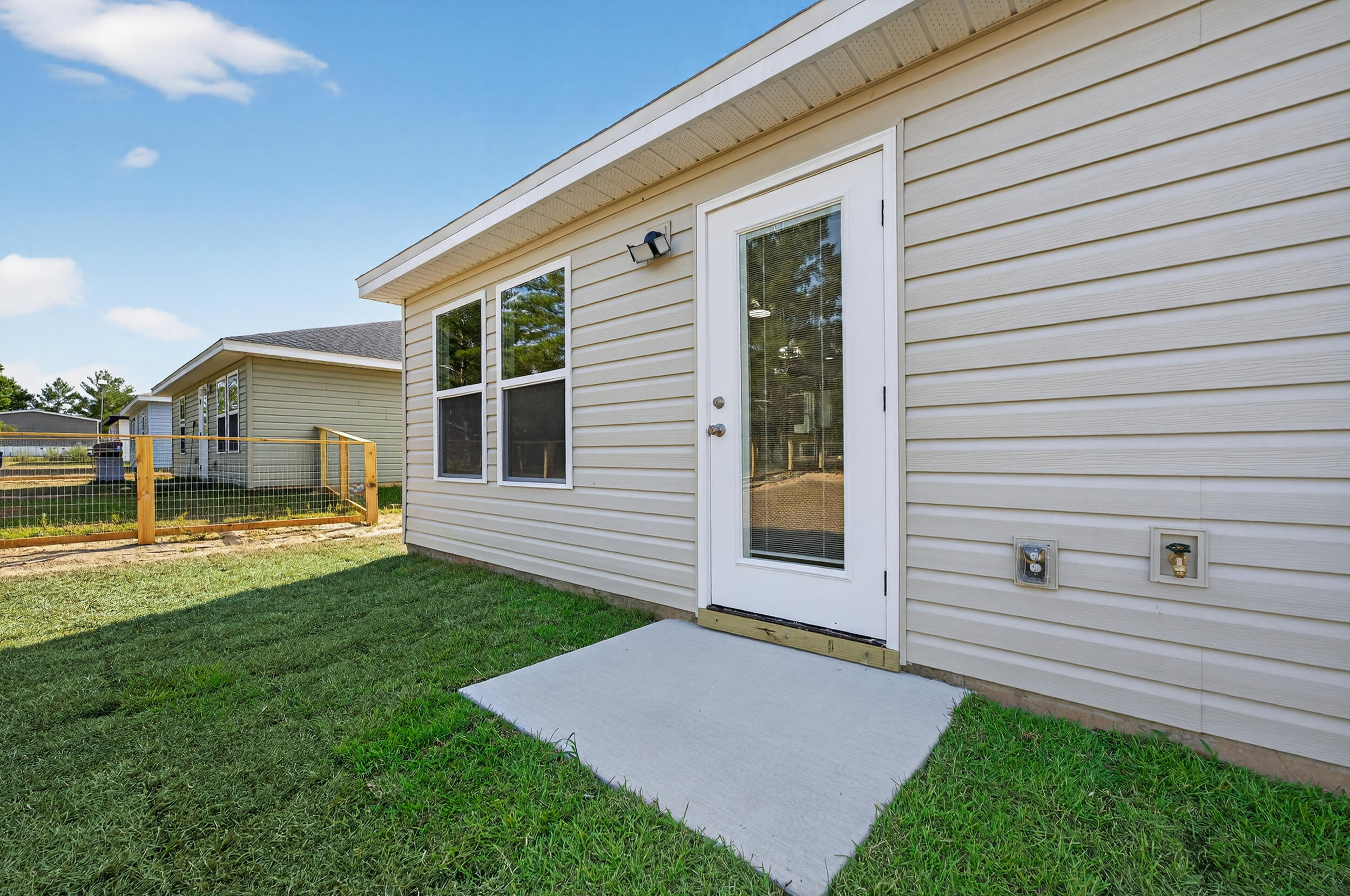 HOLLEY GROVE SOUTH - Residential