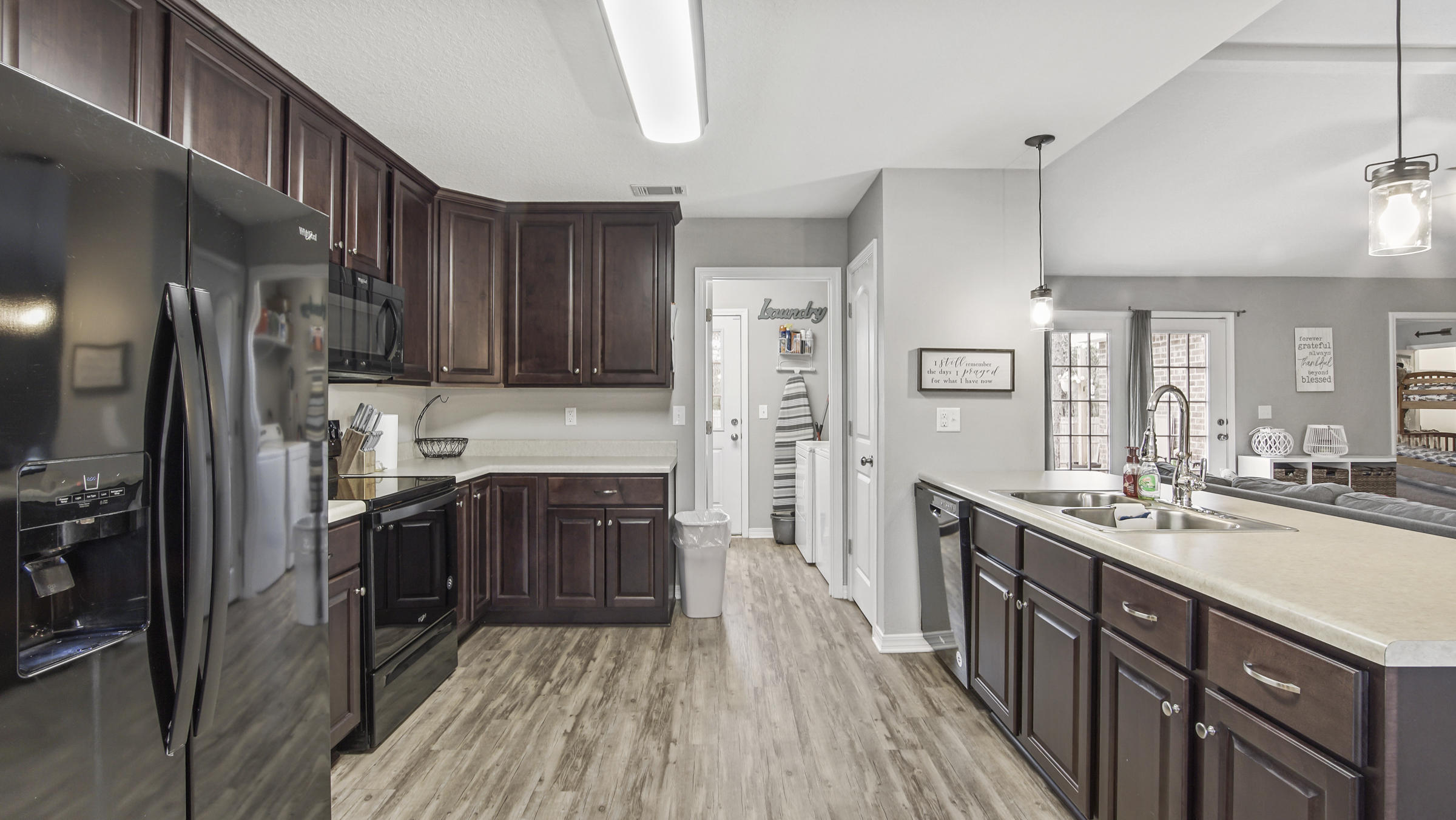 OAKWOOD HILLS UNIT 1 - Residential