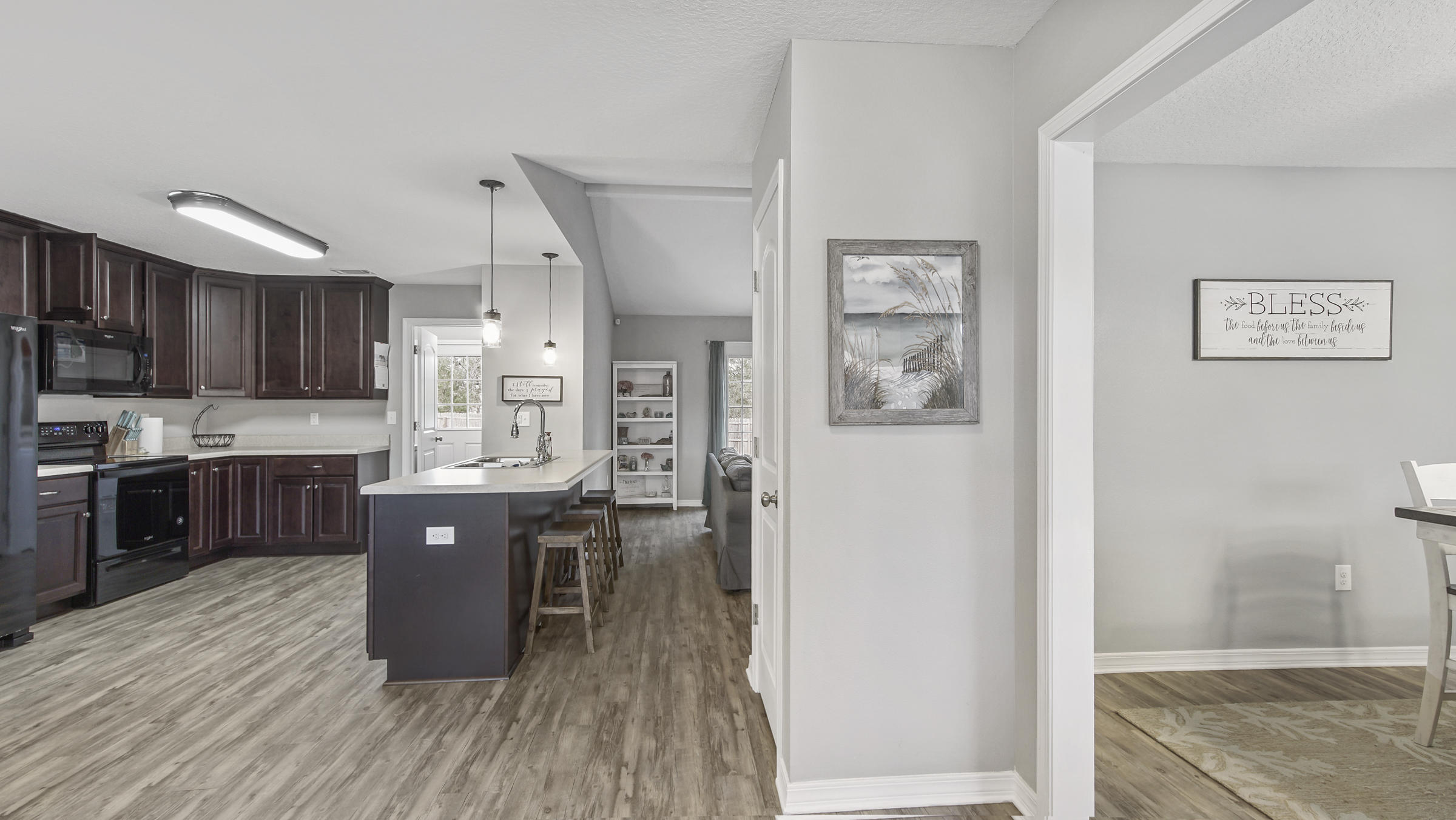 OAKWOOD HILLS UNIT 1 - Residential