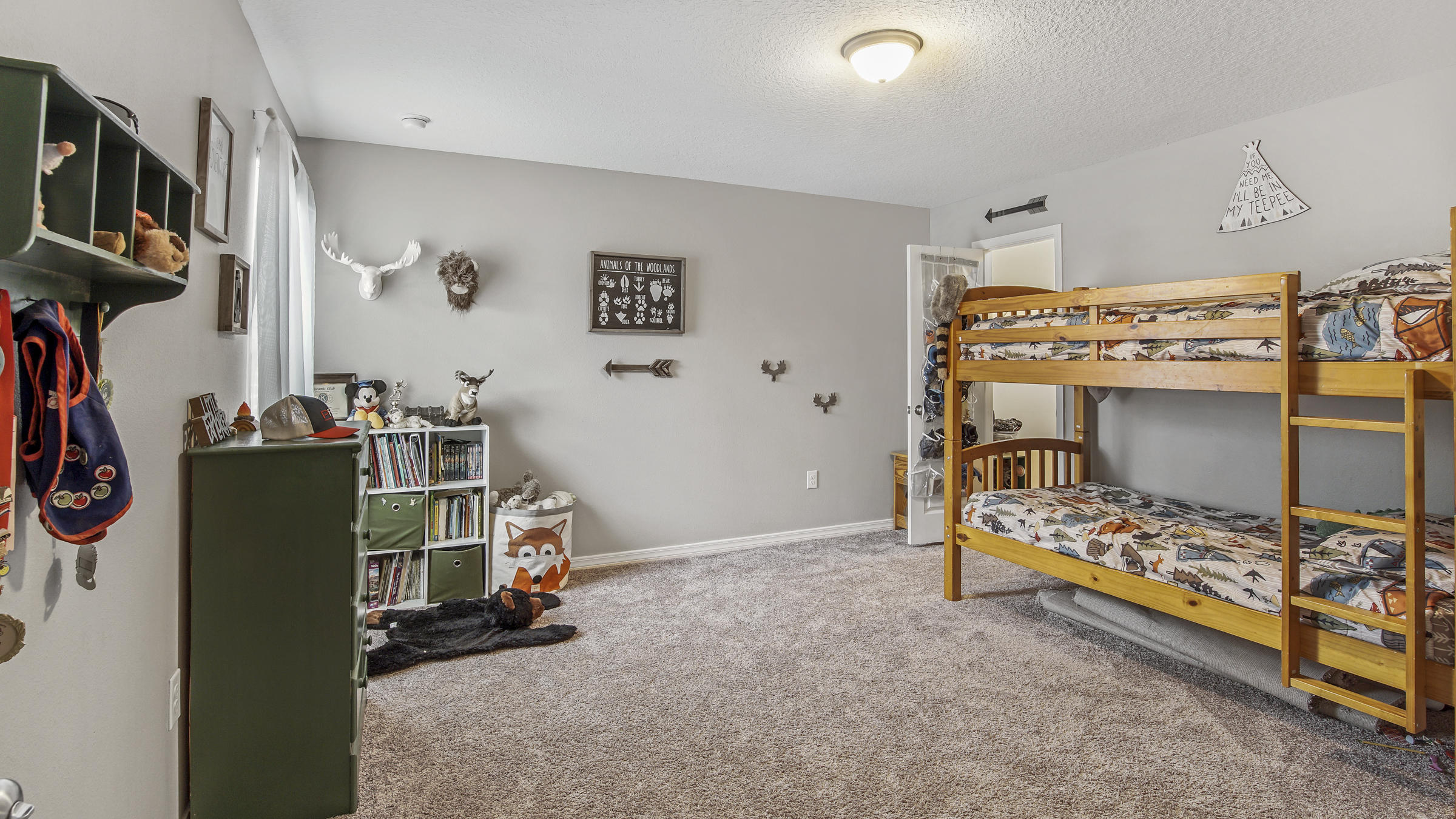 OAKWOOD HILLS UNIT 1 - Residential