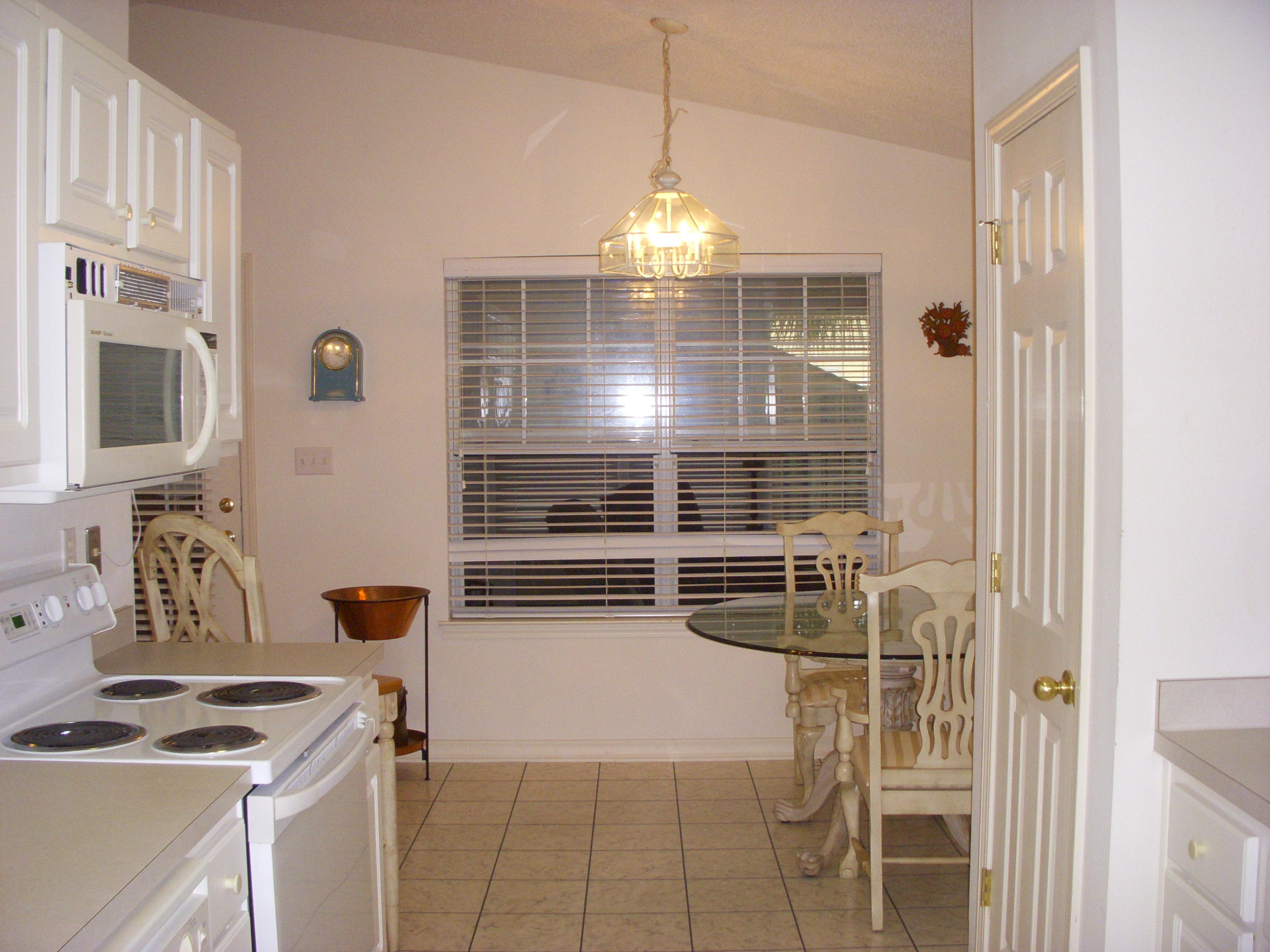 SUMMERWOOD - Residential