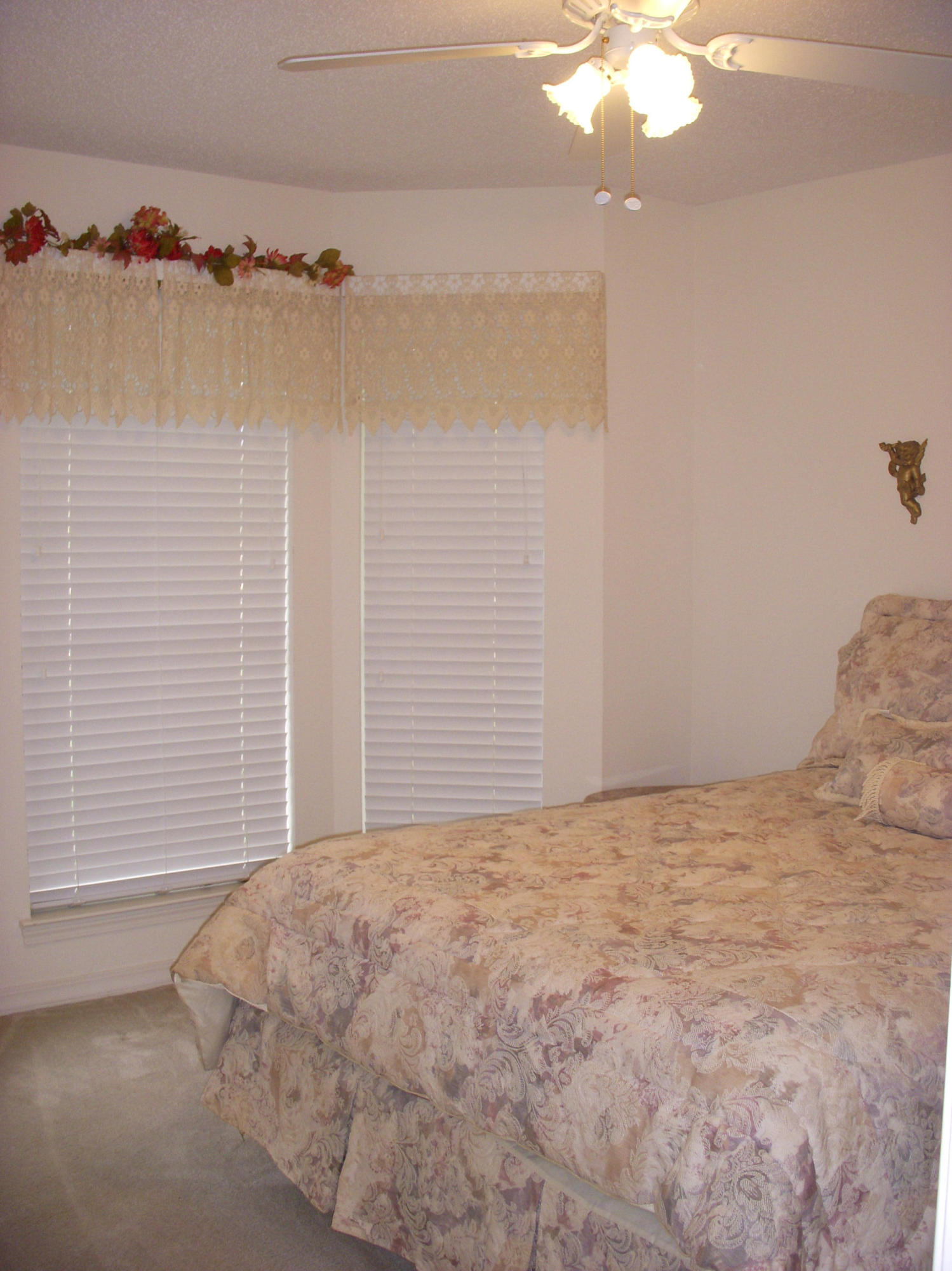 SUMMERWOOD - Residential