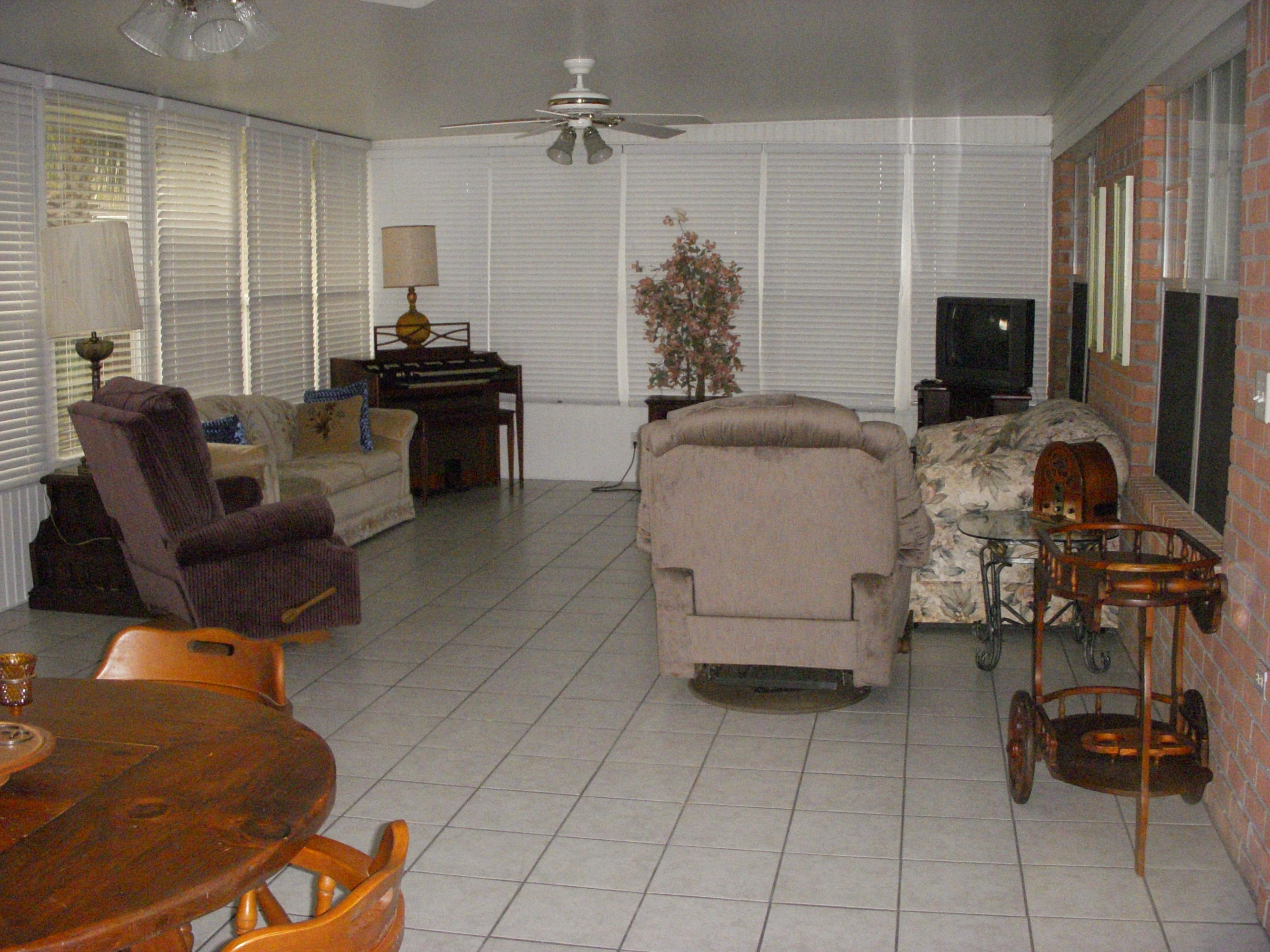 SUMMERWOOD - Residential