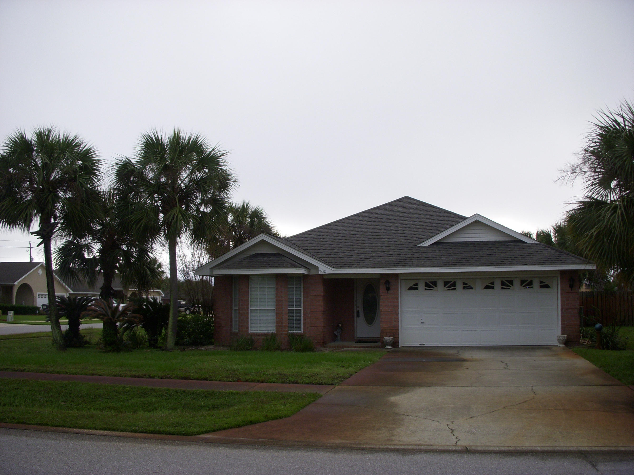 SUMMERWOOD - Residential