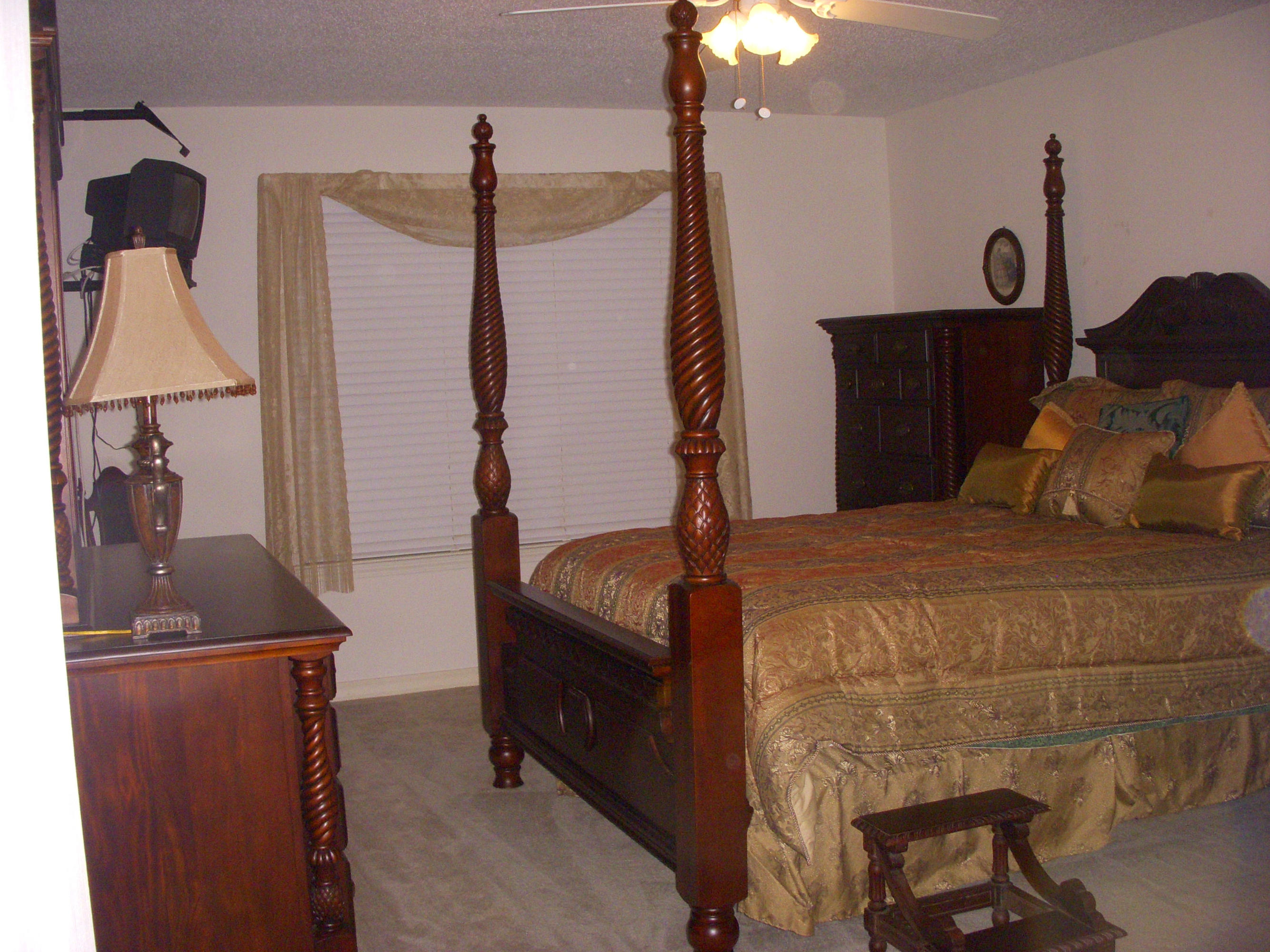 SUMMERWOOD - Residential