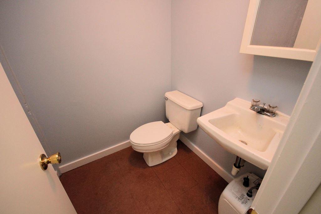 VILLA TASSO TOWN OF - Residential