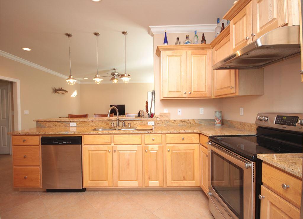 VILLA TASSO TOWN OF - Residential