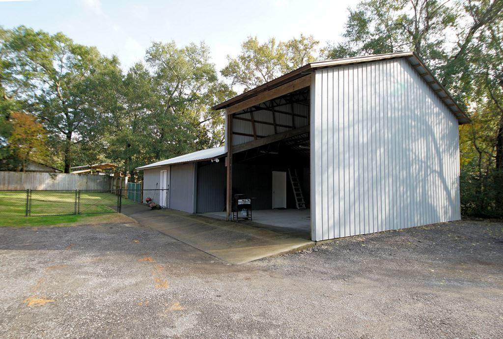 VILLA TASSO TOWN OF - Residential