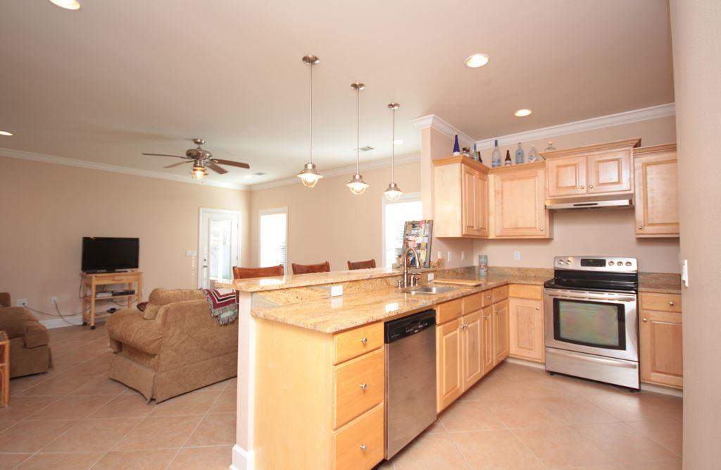 VILLA TASSO TOWN OF - Residential