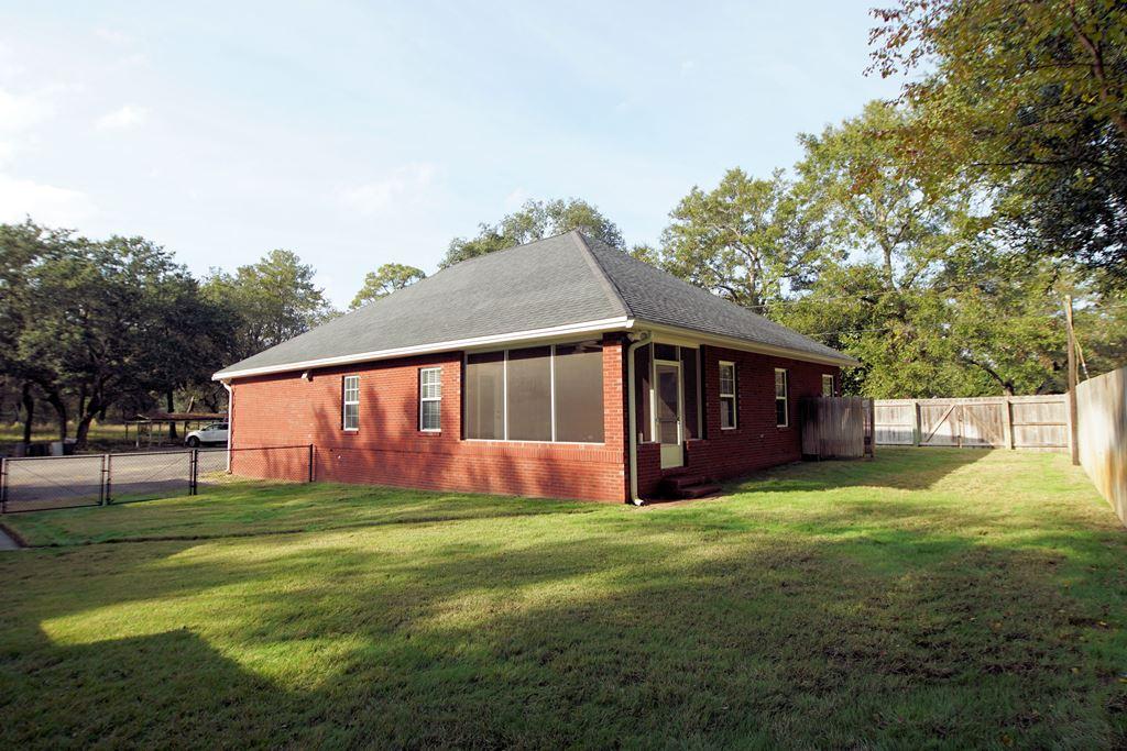 VILLA TASSO TOWN OF - Residential