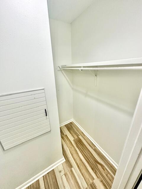 FAIR OAKS VILLAGE CONDO Bldg C Unit 5 - Residential Lease