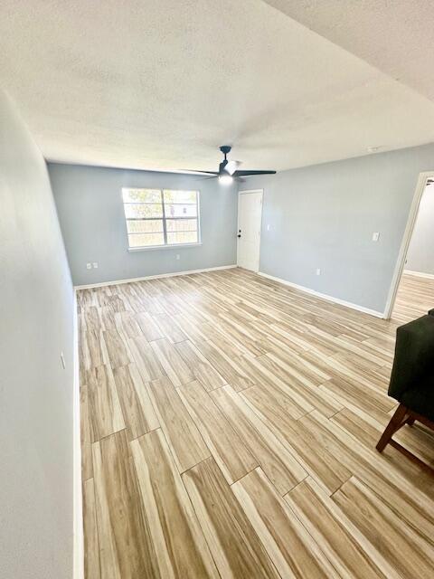 FAIR OAKS VILLAGE CONDO Bldg C Unit 5 - Residential Lease