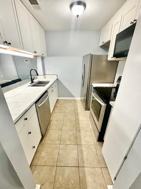FAIR OAKS VILLAGE CONDO Bldg C Unit 5 - Residential Lease