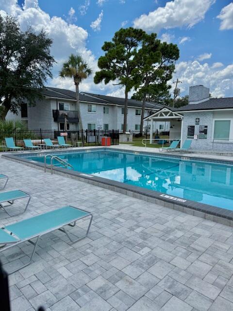FAIR OAKS VILLAGE CONDO Bldg C Unit 5 - Residential Lease
