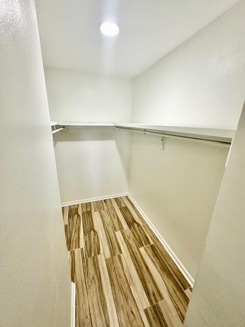 FAIR OAKS VILLAGE CONDO Bldg C Unit 5 - Residential Lease