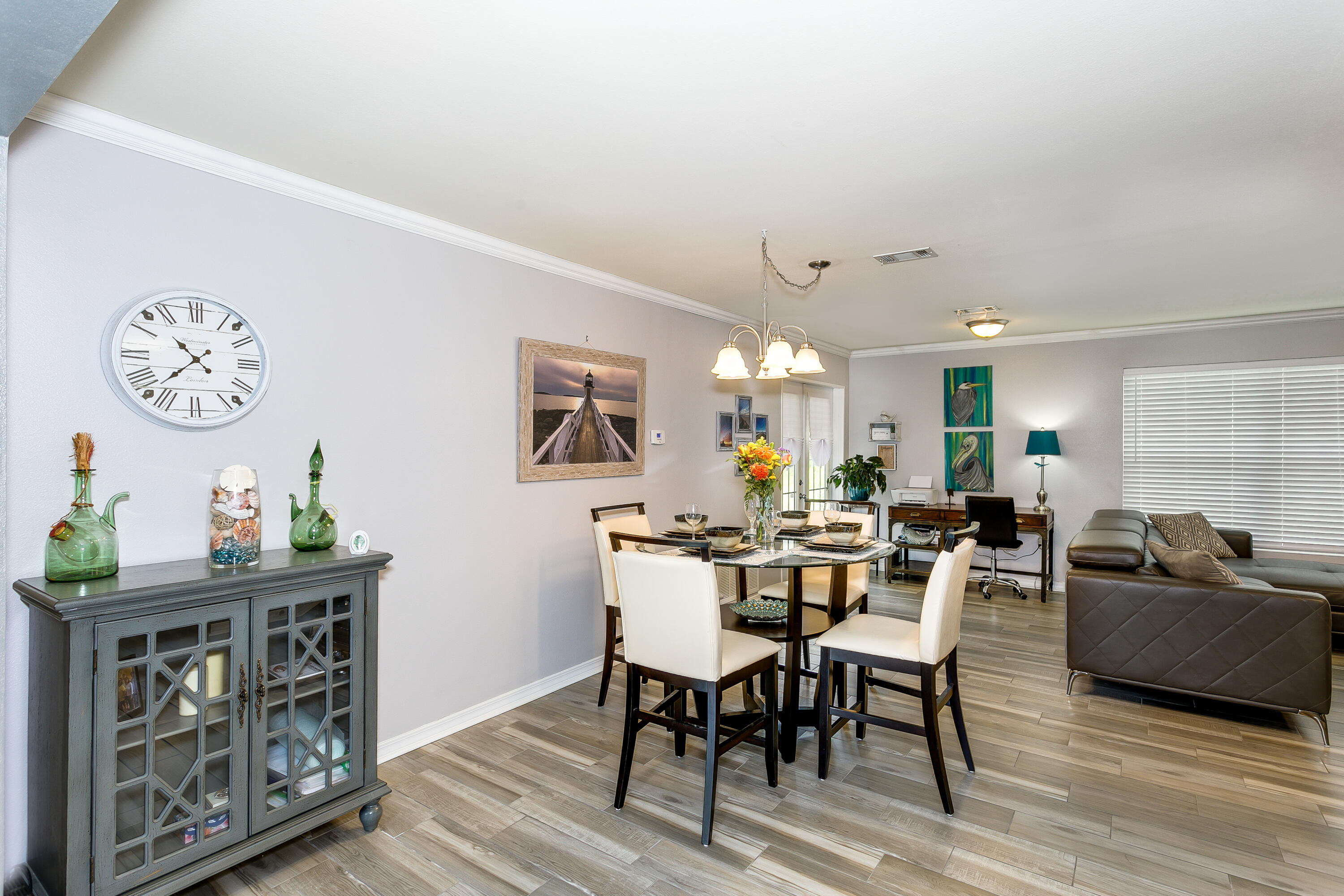 KINGS POINT - Residential