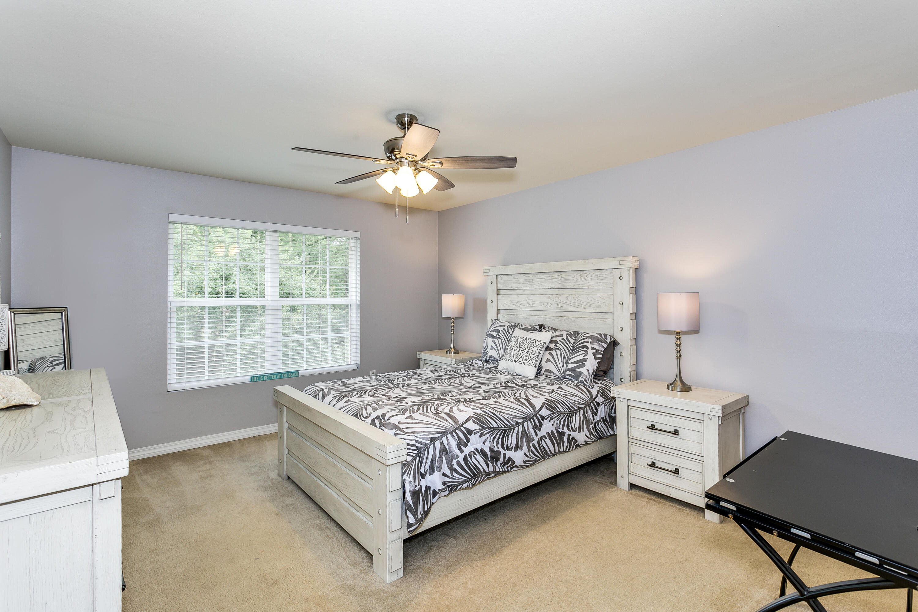 KINGS POINT - Residential